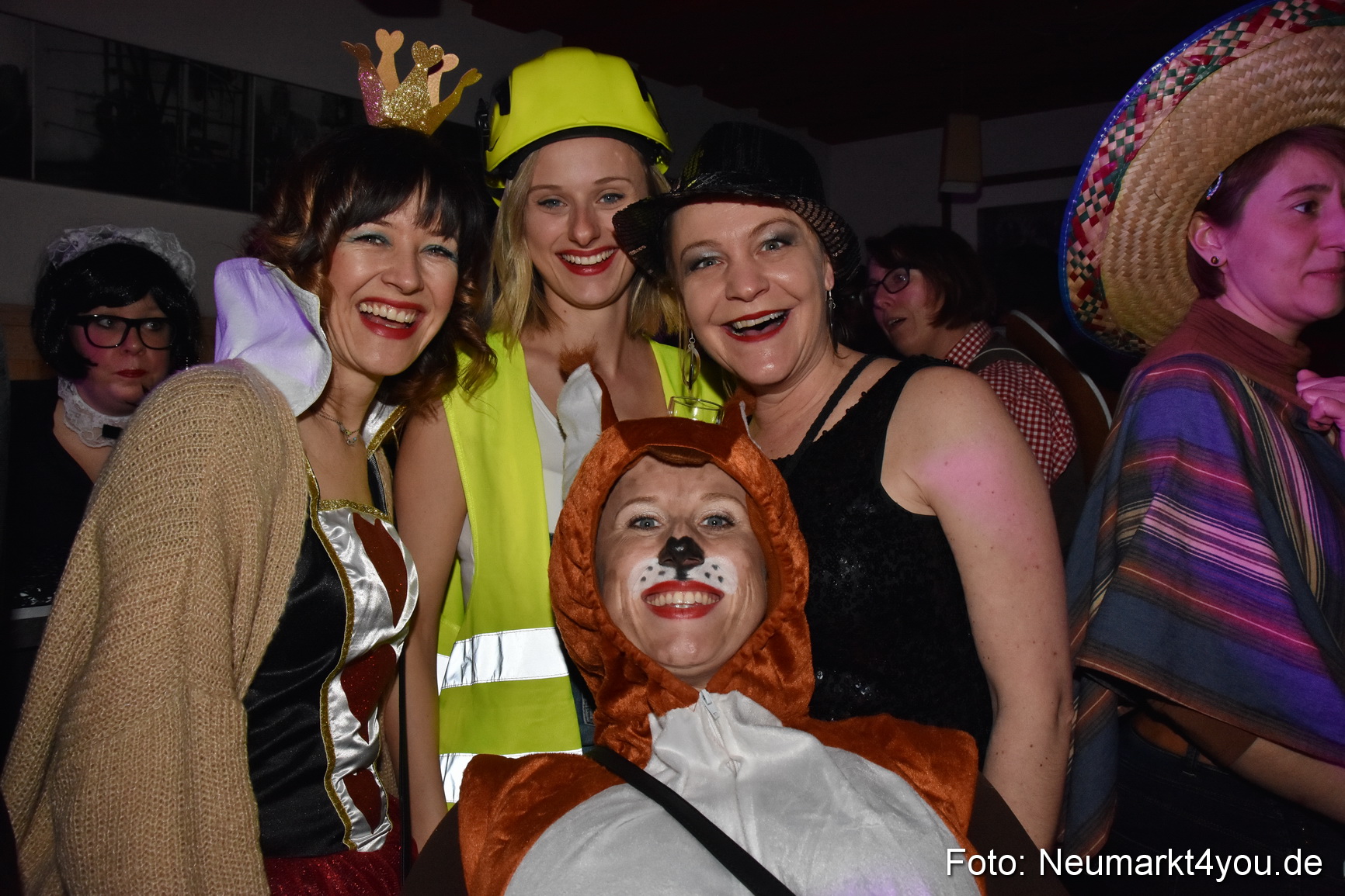 Weiberfasching Neumarkt 2018 0007