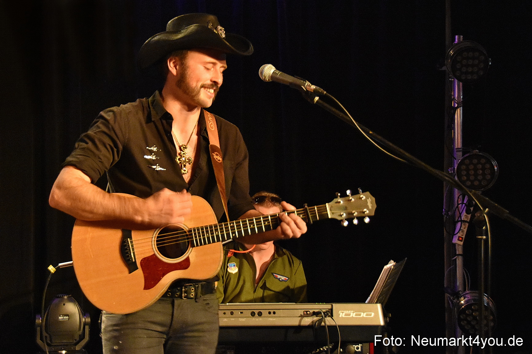 Weiberfasching Neumarkt 2018 0013