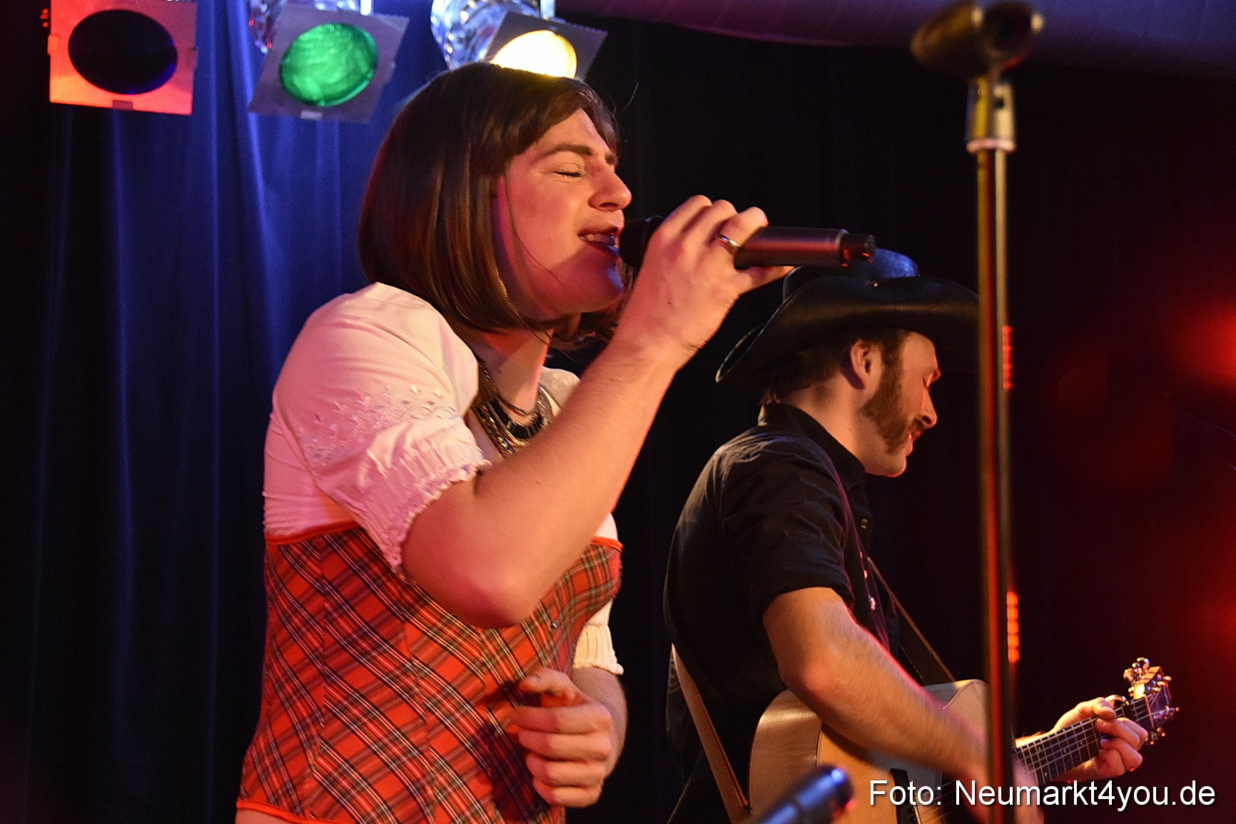 Weiberfasching Neumarkt 2018 0017