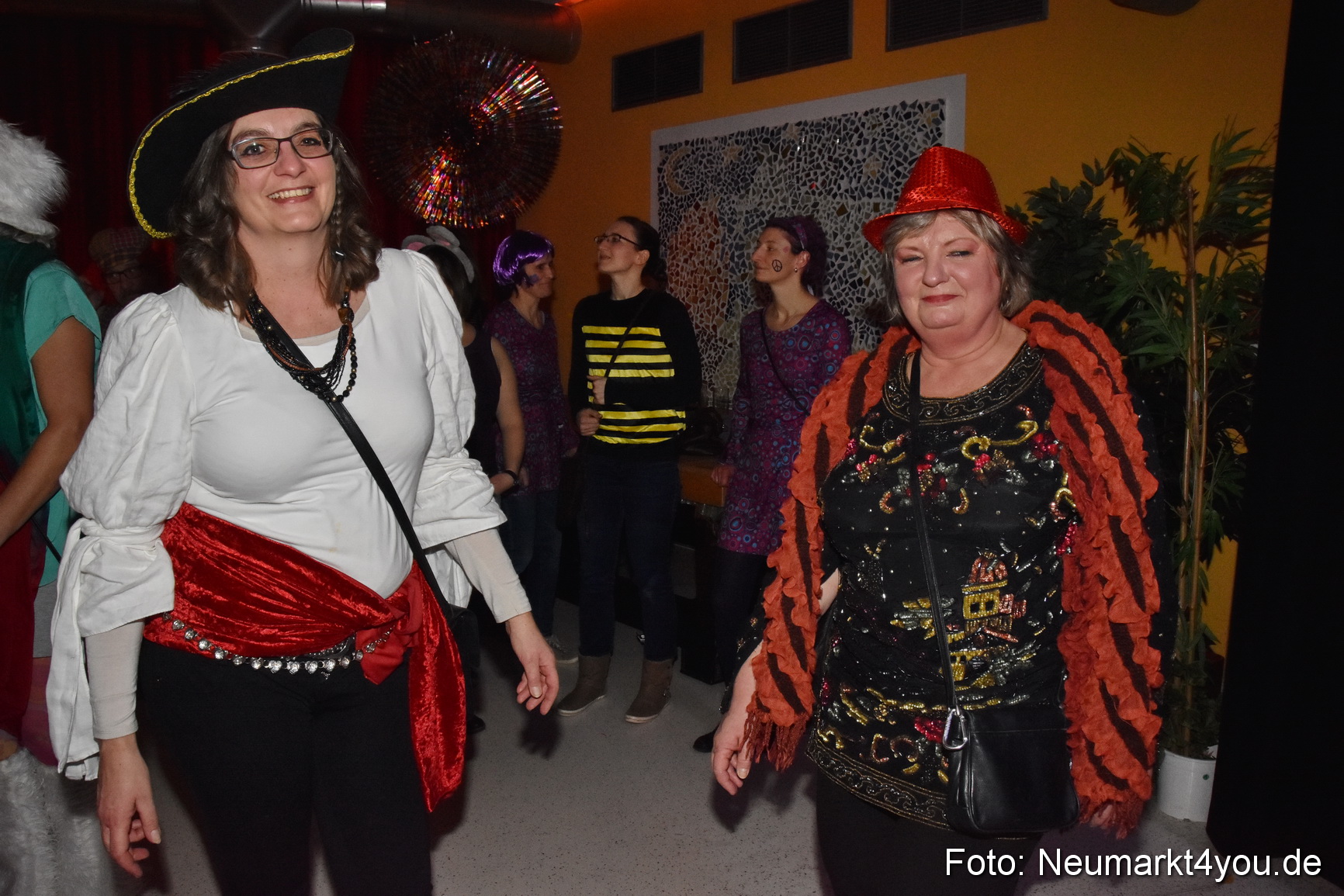 Weiberfasching Neumarkt 2018 0018