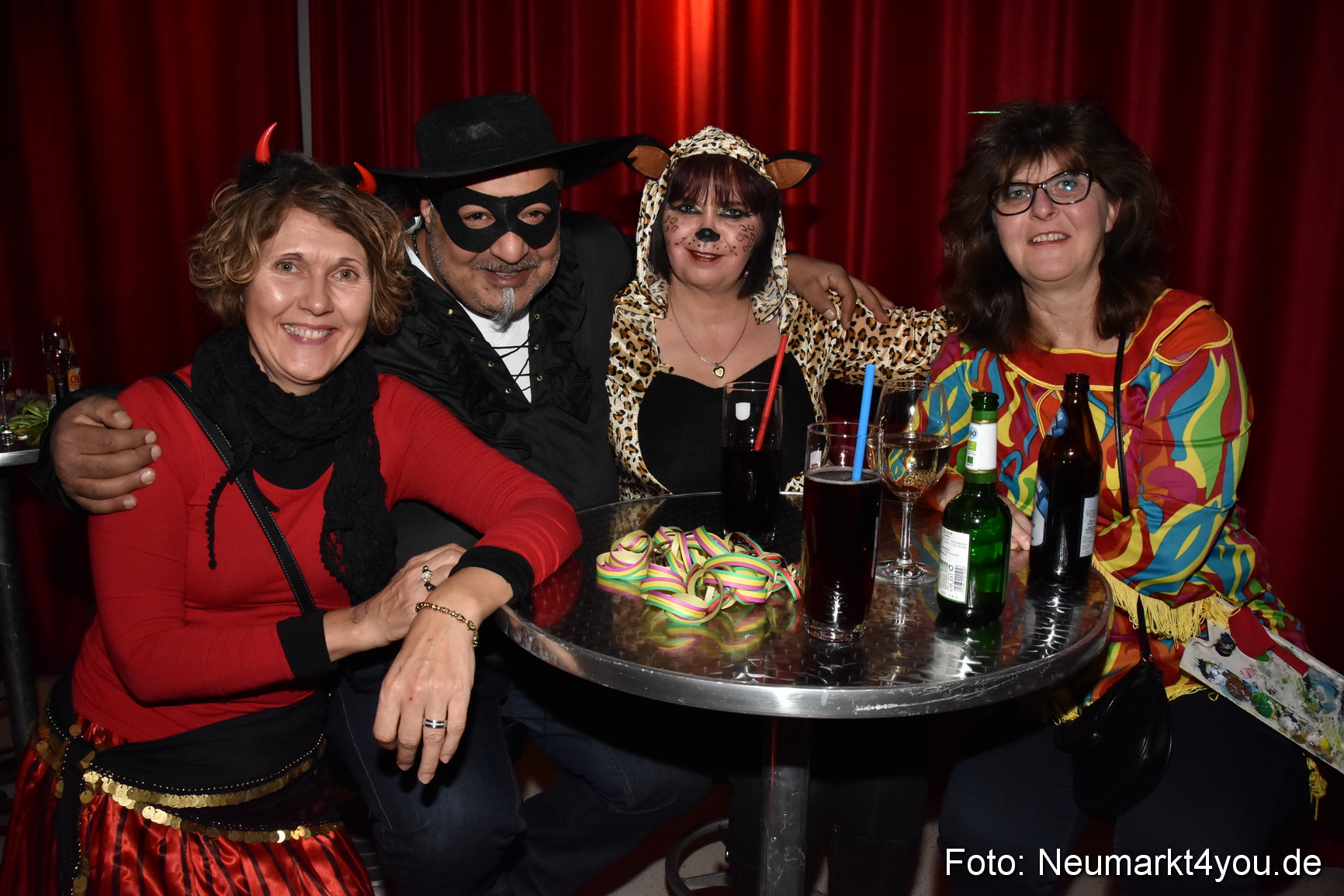 Weiberfasching Neumarkt 2018 0023