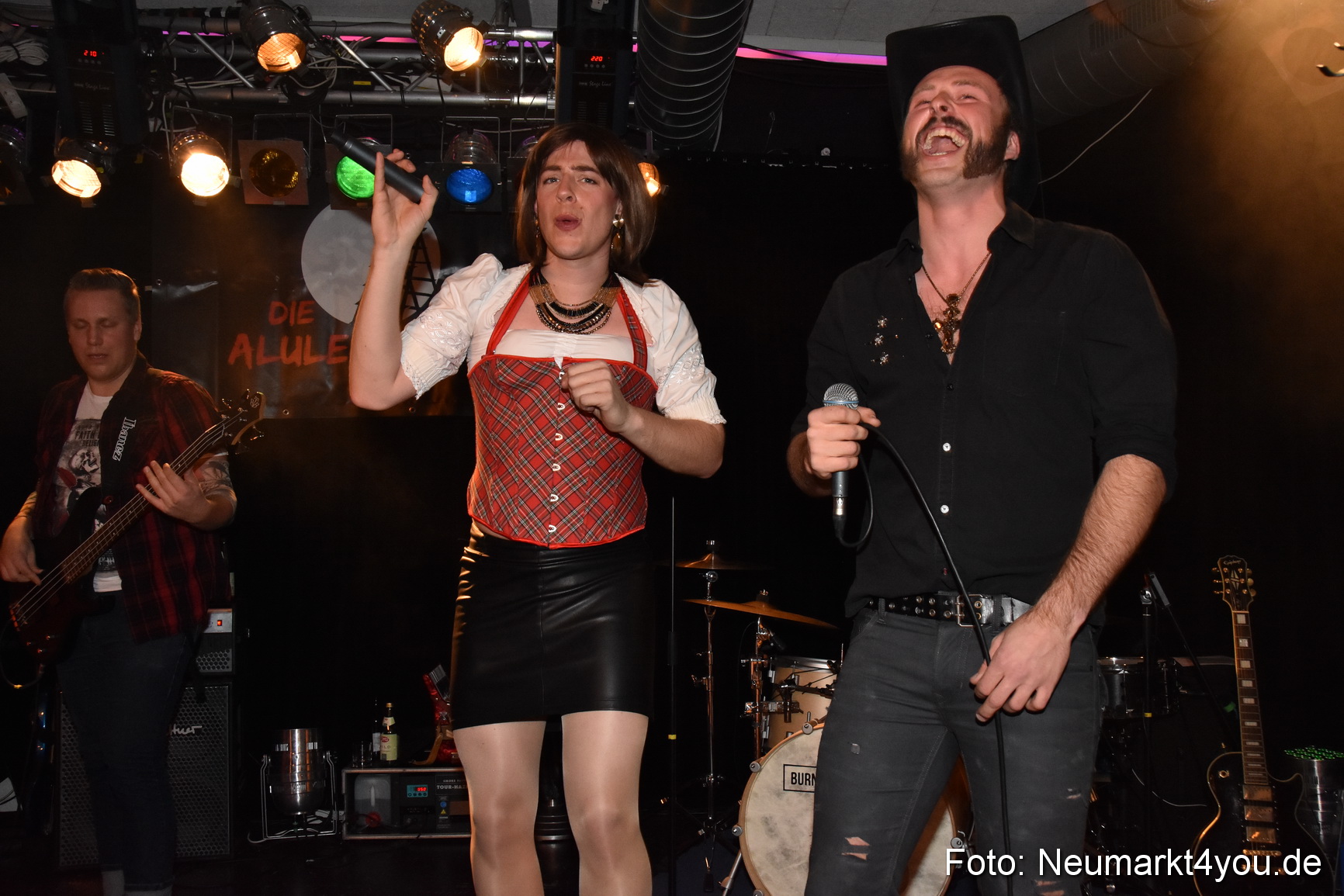 Weiberfasching Neumarkt 2018 0042