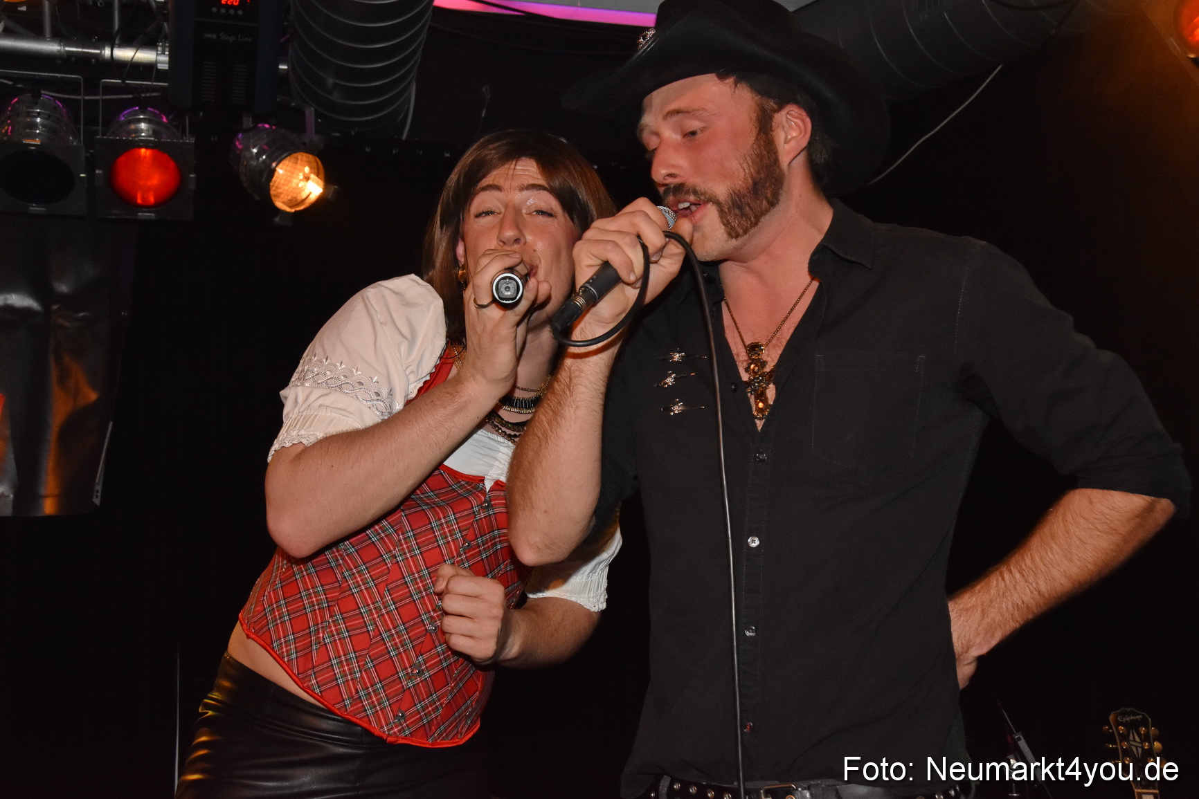 Weiberfasching Neumarkt 2018 0043