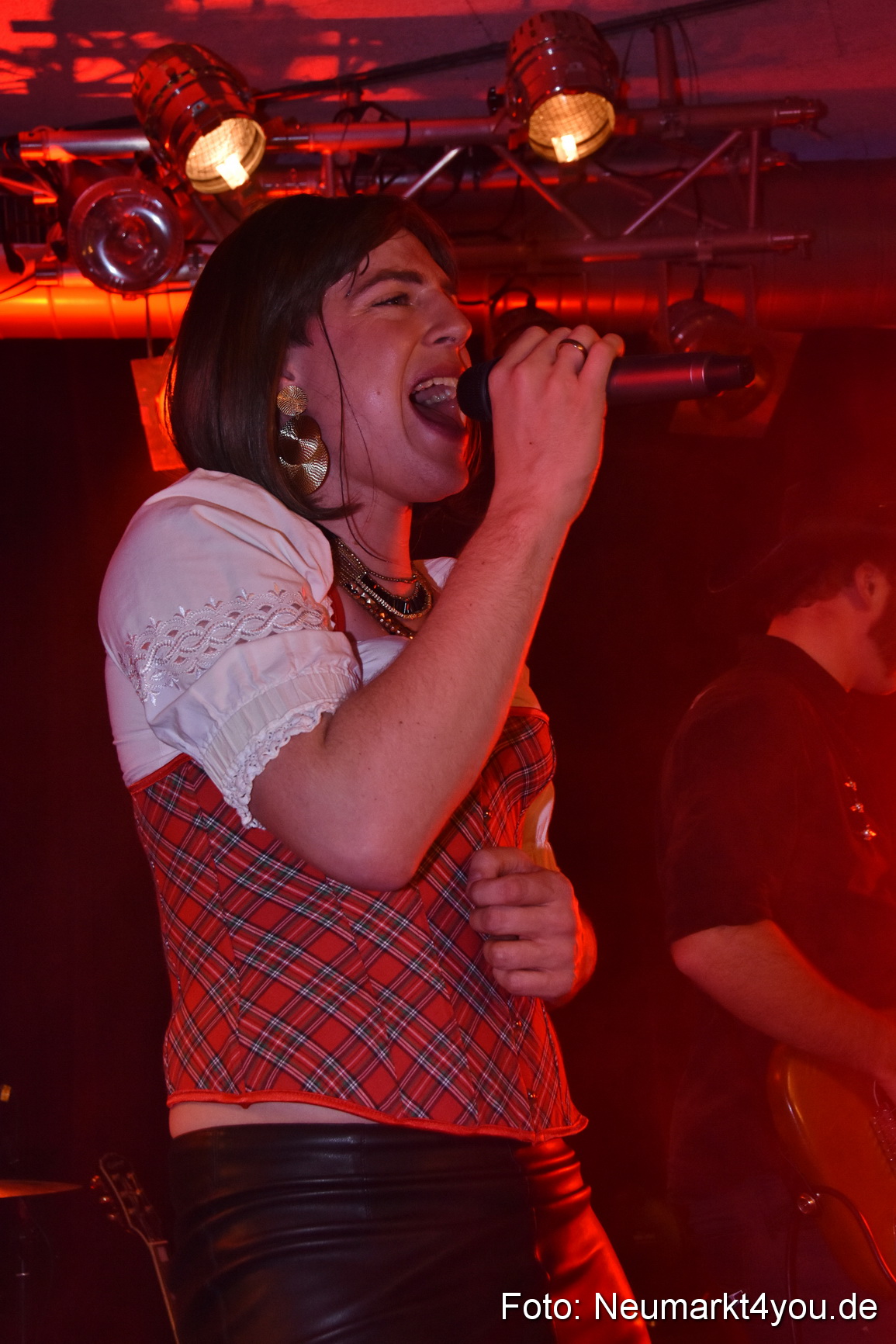 Weiberfasching Neumarkt 2018 0050