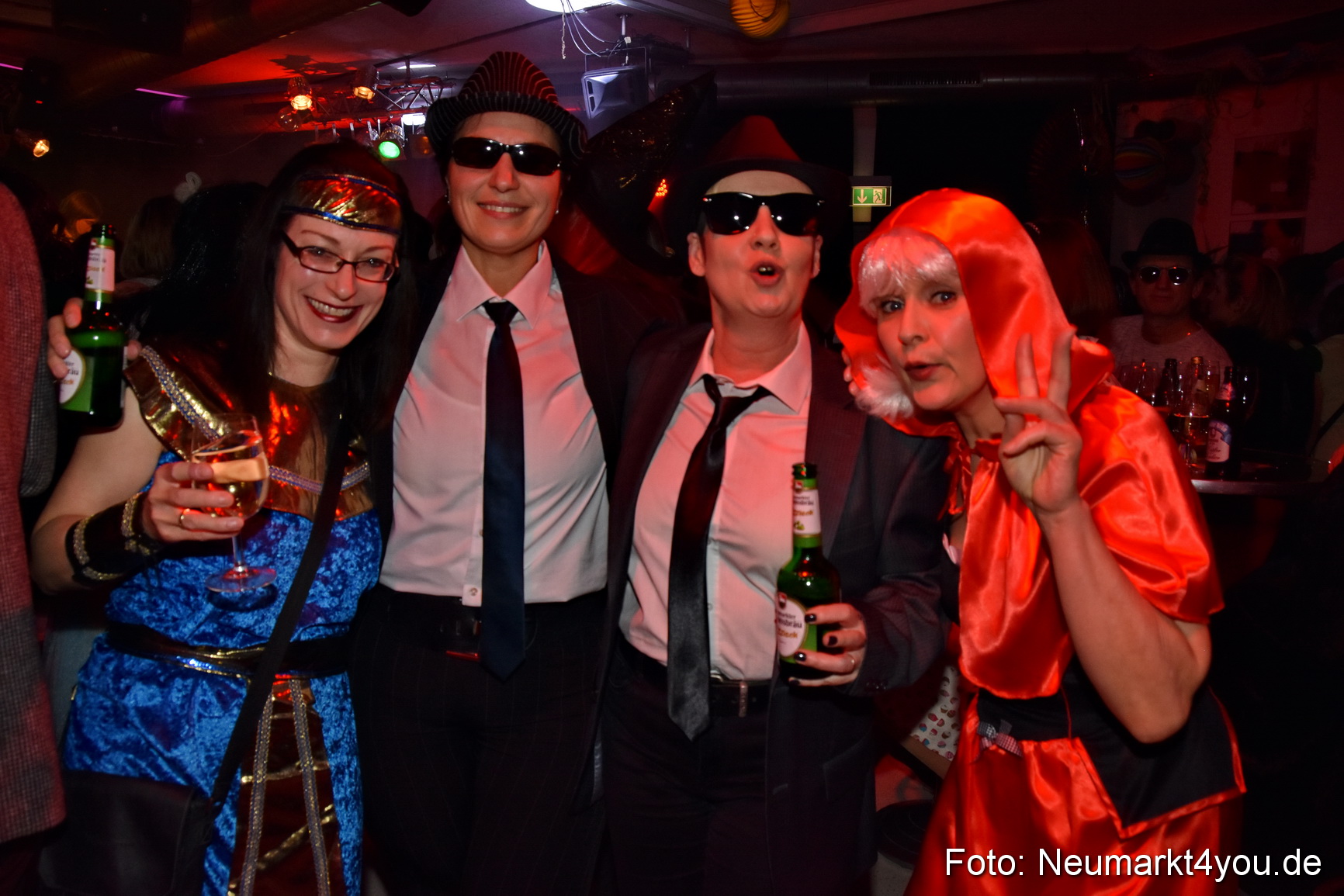 Weiberfasching Neumarkt 2018 0060