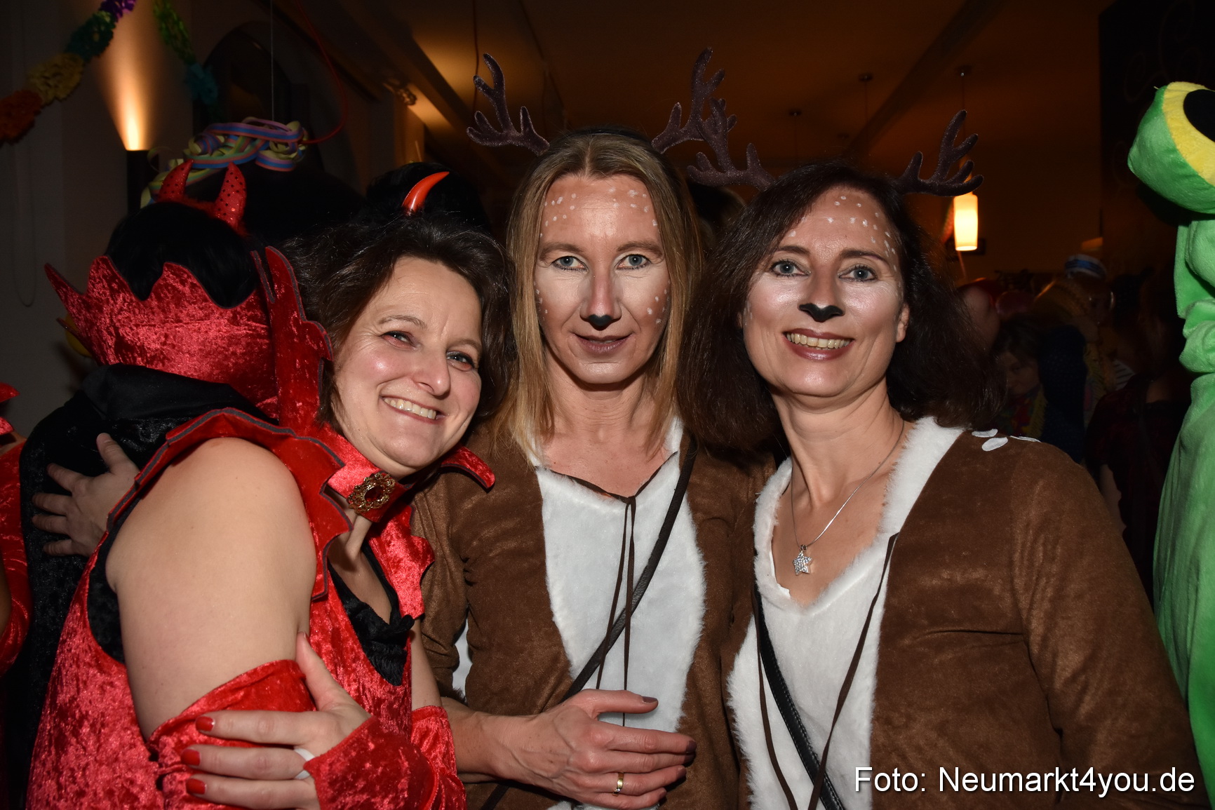 Weiberfasching Neumarkt 2018 0072