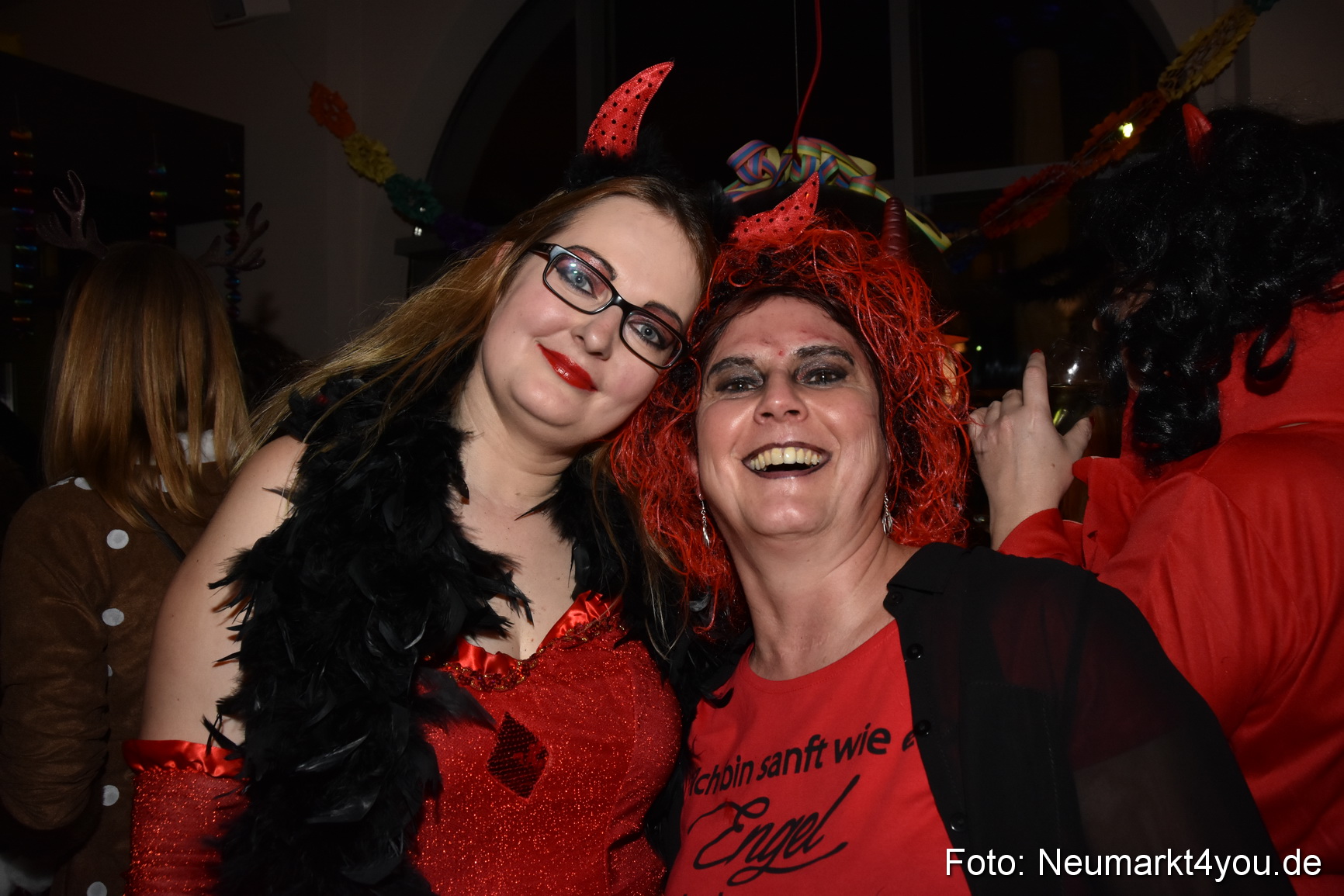Weiberfasching Neumarkt 2018 0073