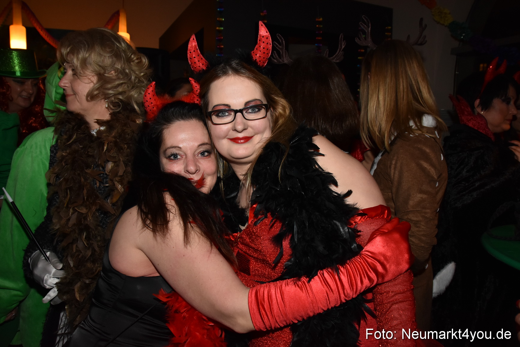 Weiberfasching Neumarkt 2018 0074