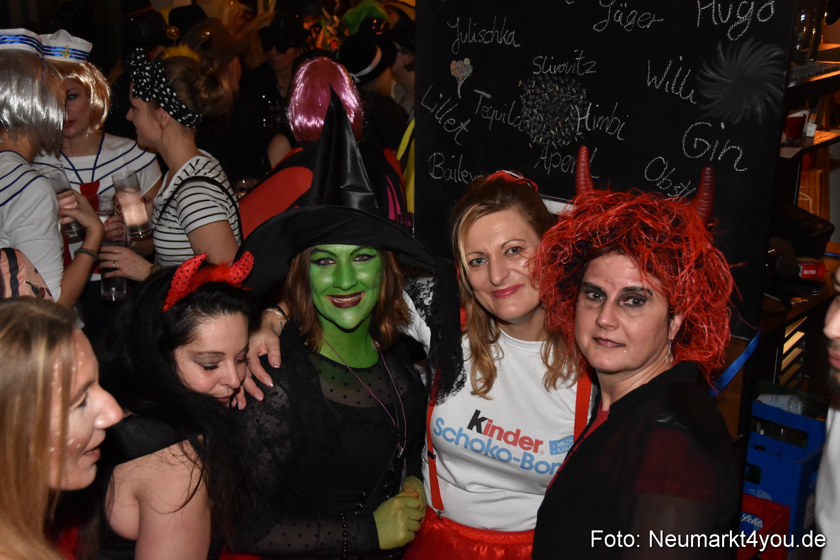 Weiberfasching Neumarkt 2018 0083