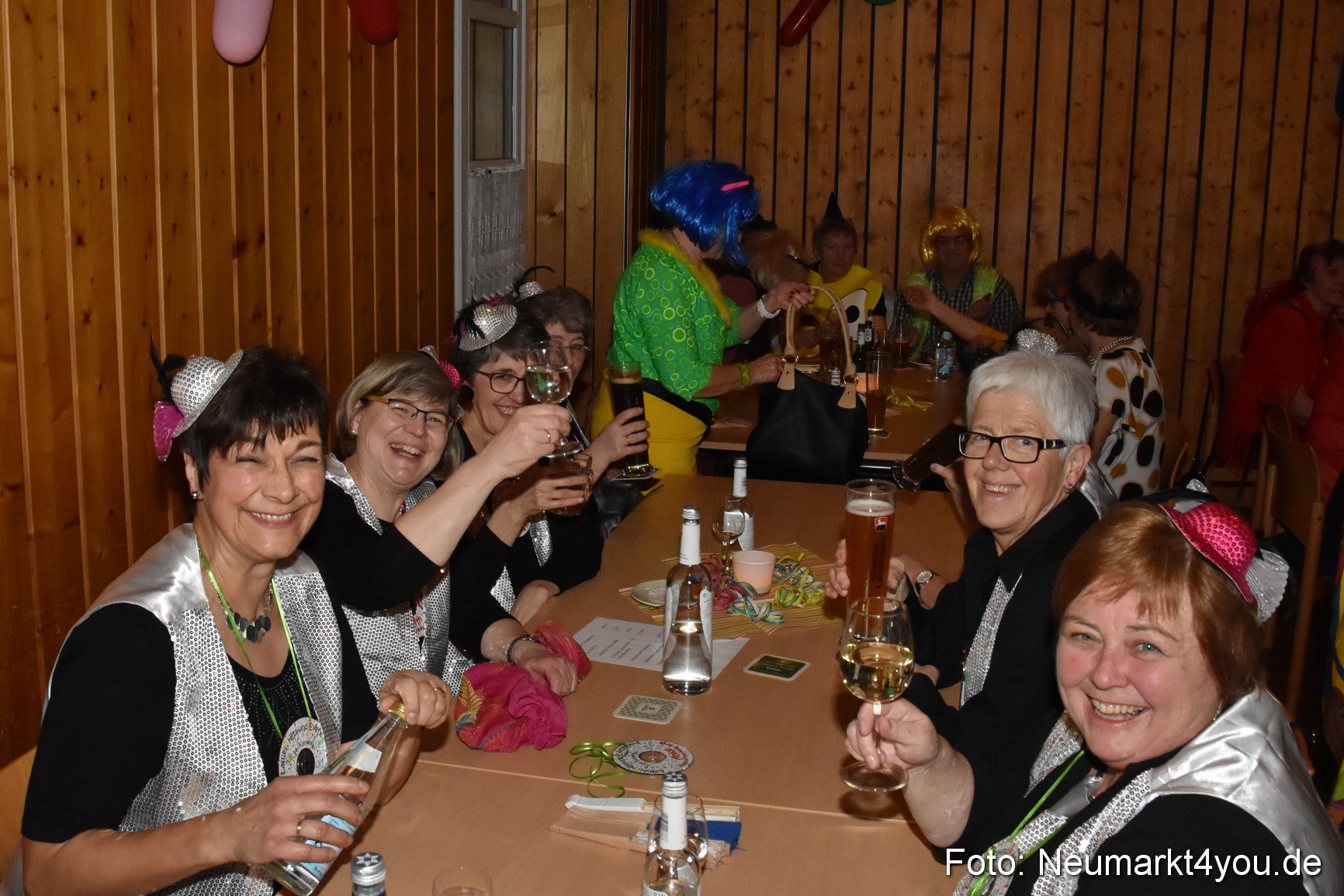 Weiberfasching Neumarkt 2018 0111