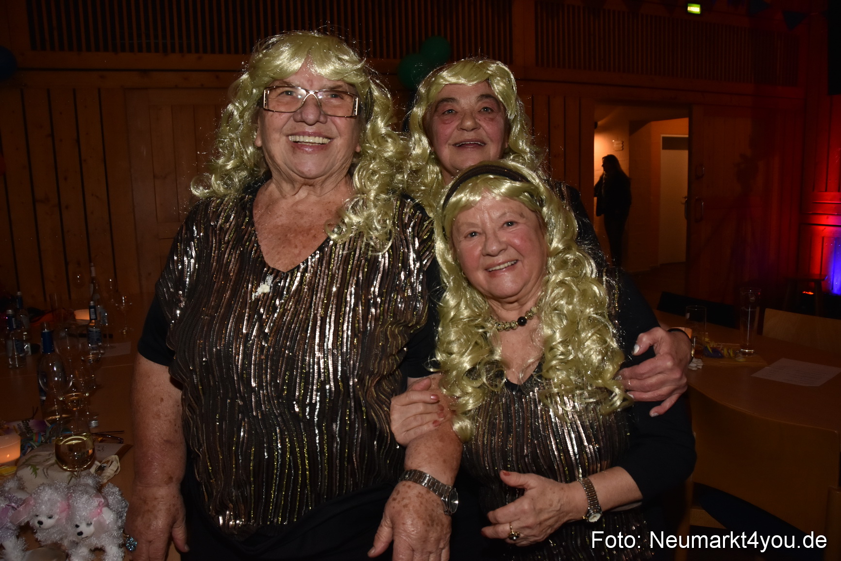 Weiberfasching Neumarkt 2018 0126