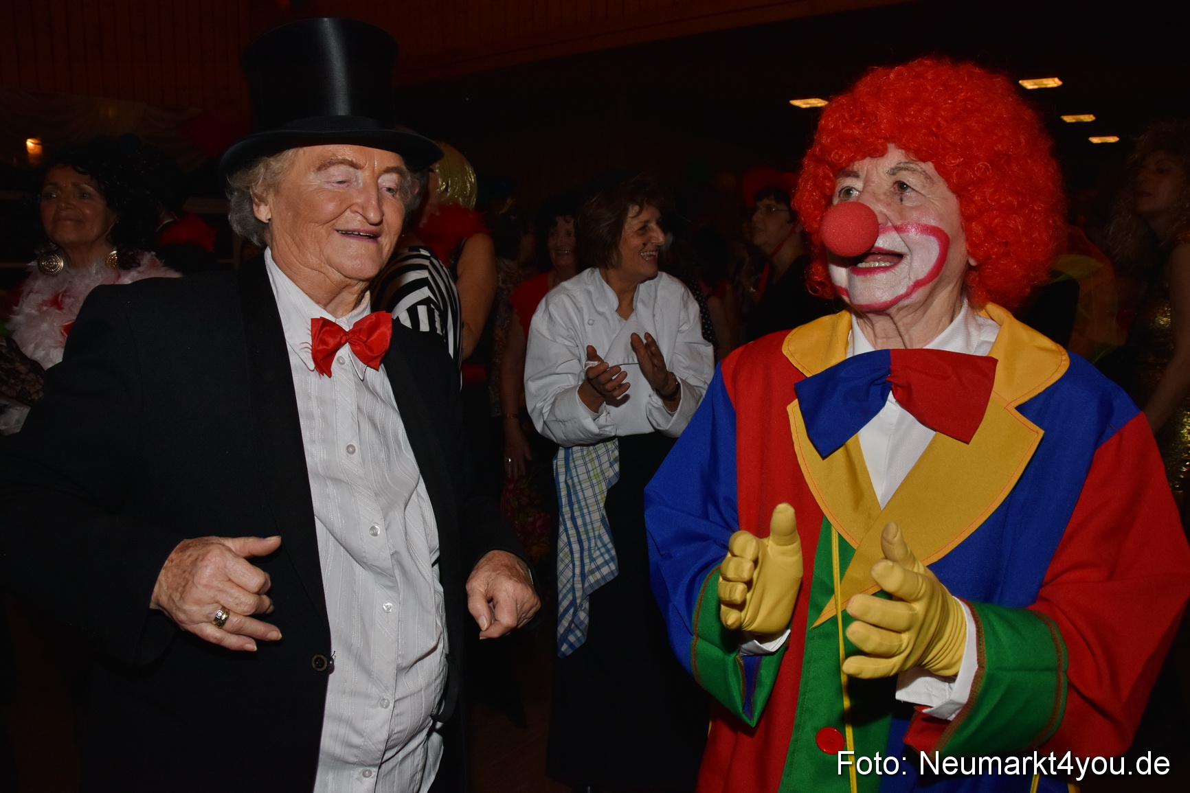 Weiberfasching Neumarkt 2018 0127