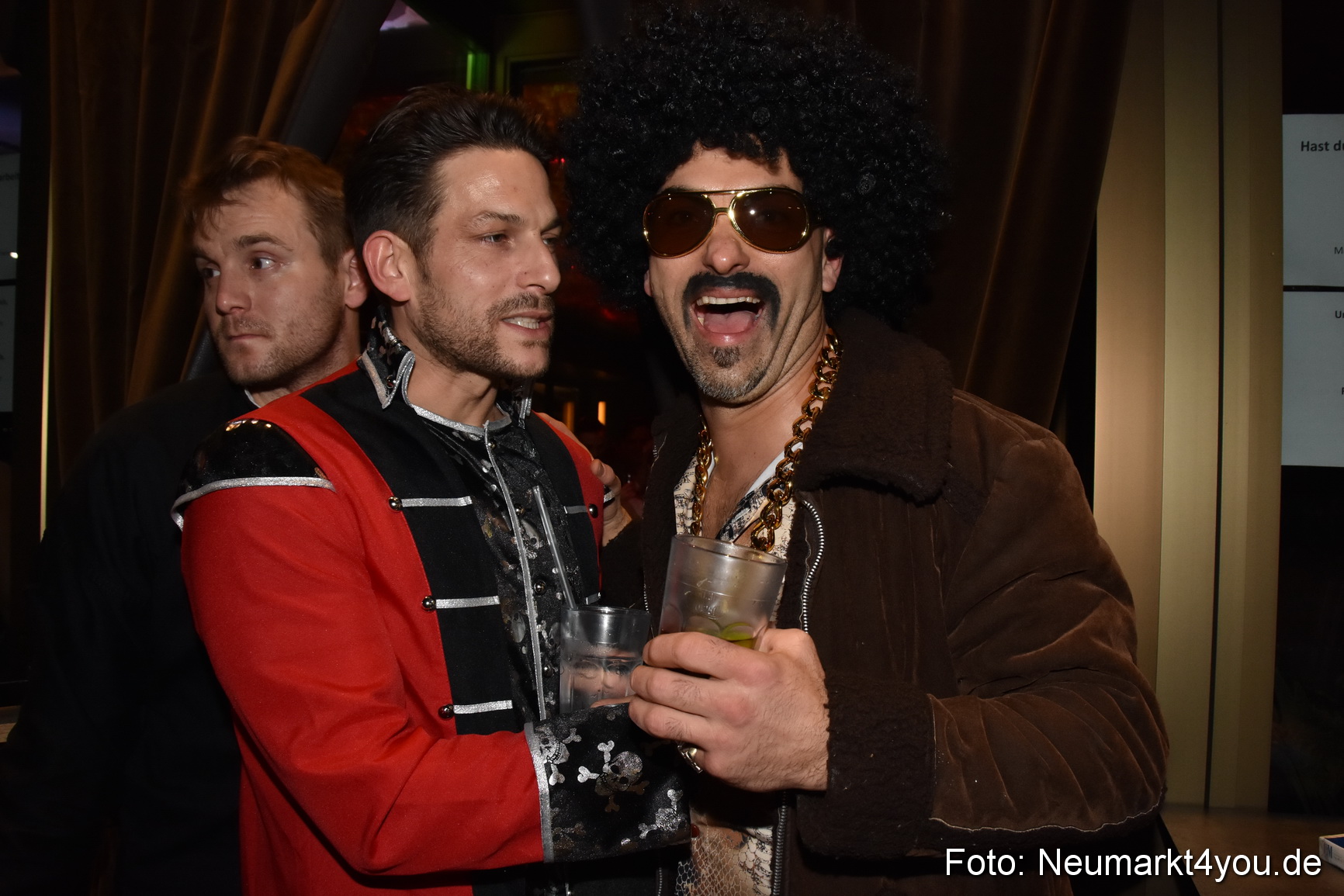 Weiberfasching Neumarkt 2018 0138