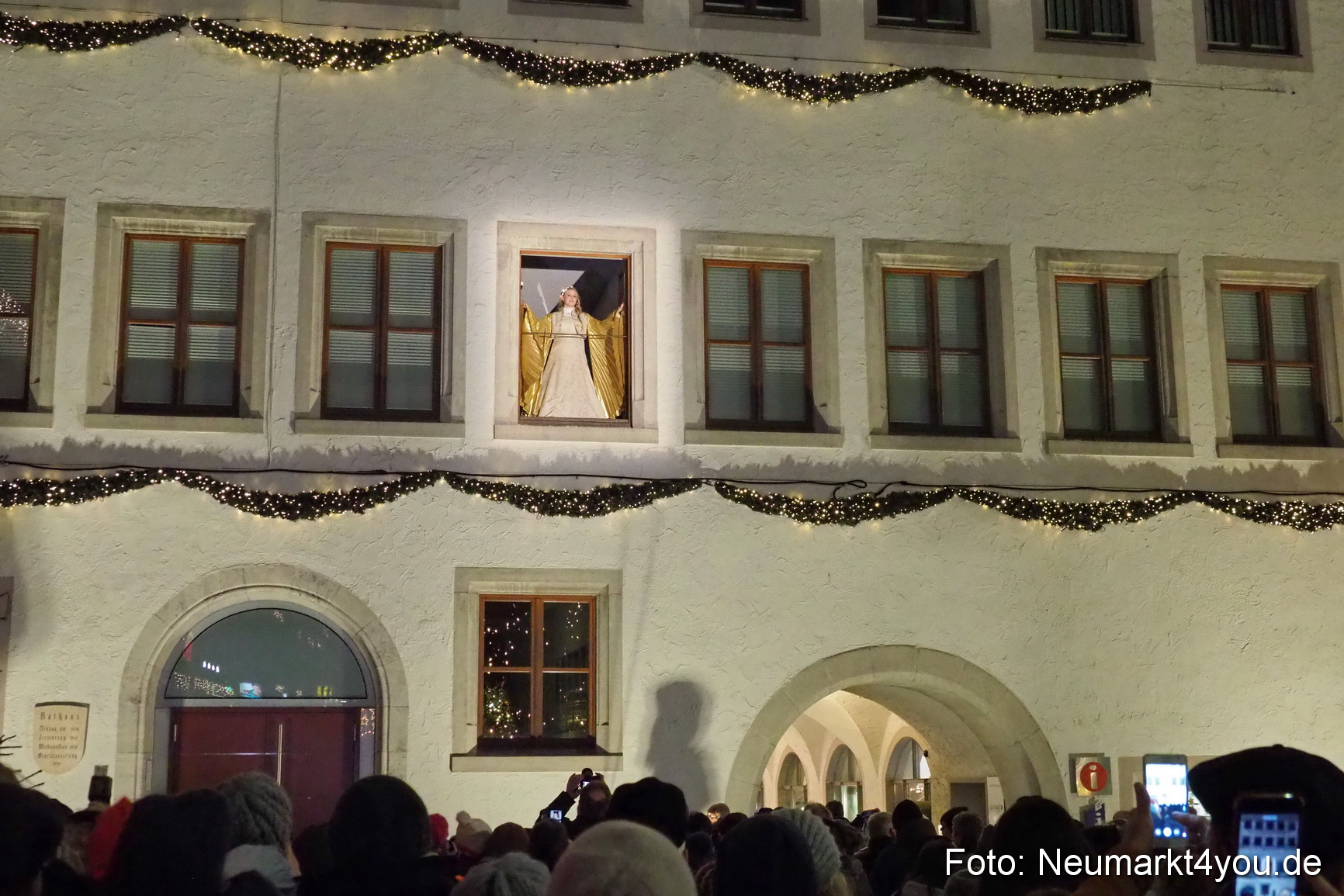 Weihnachtsmarkt Neumarkt 2018 0014