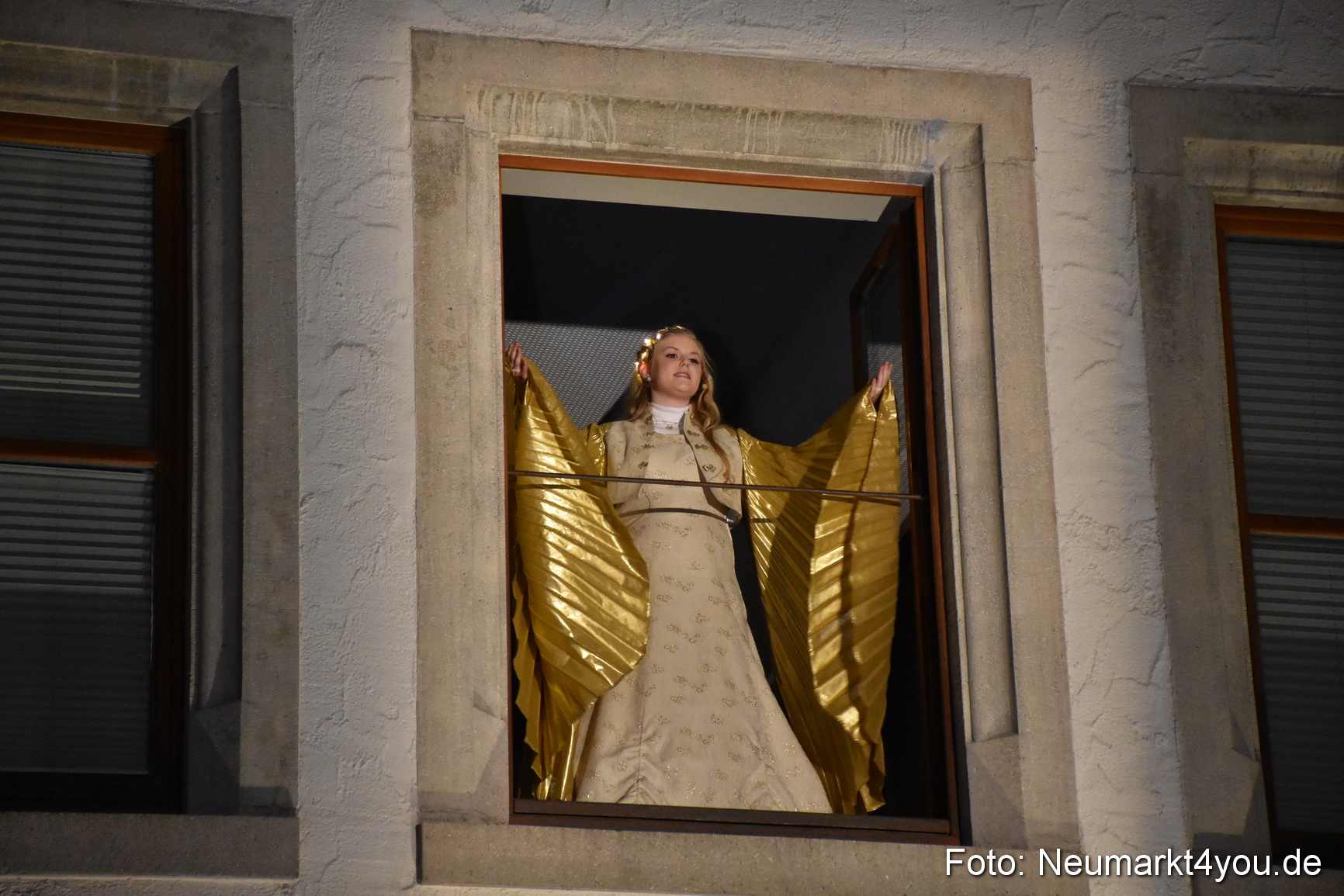 Weihnachtsmarkt Neumarkt 2018 0016