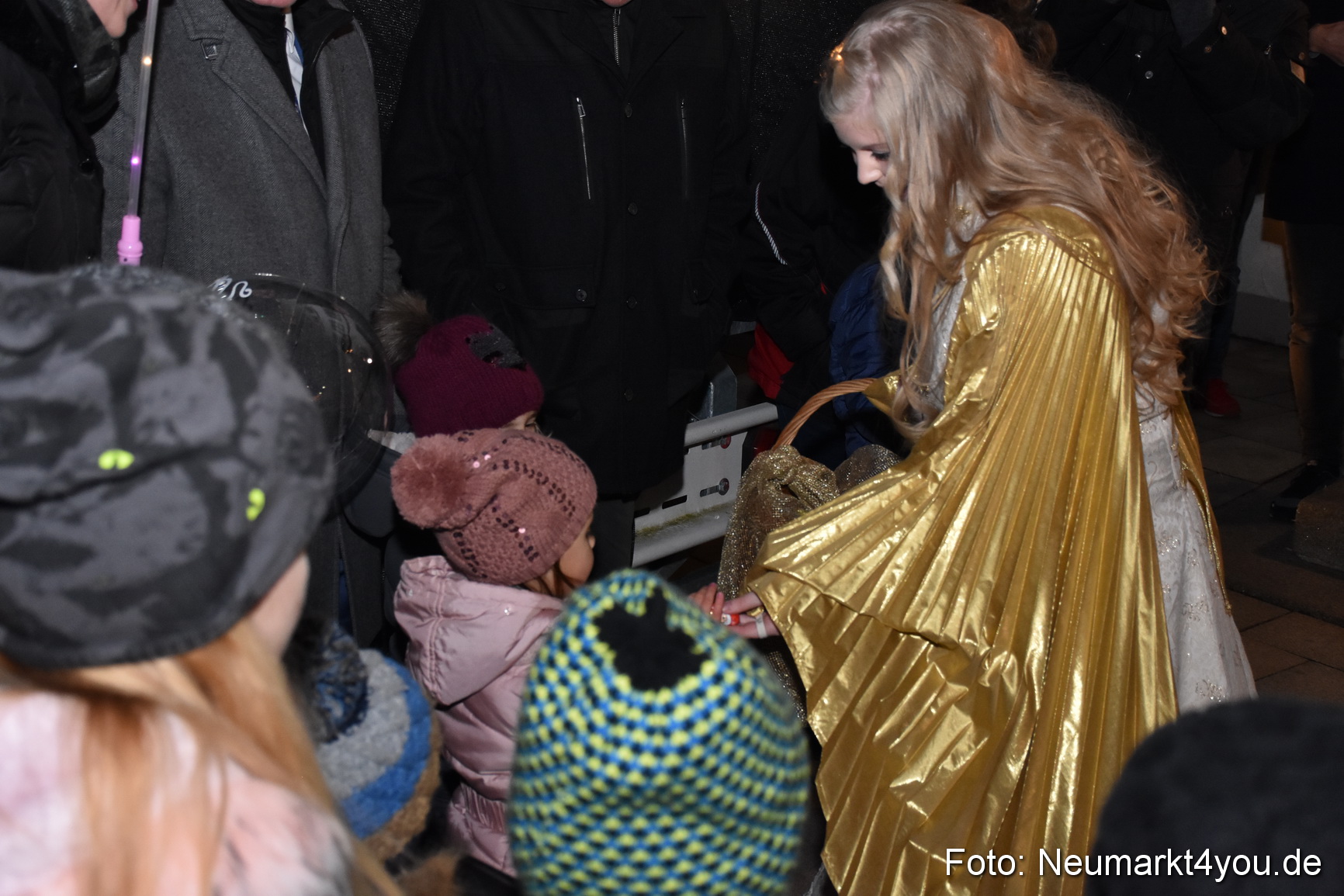 Weihnachtsmarkt Neumarkt 2018 0029