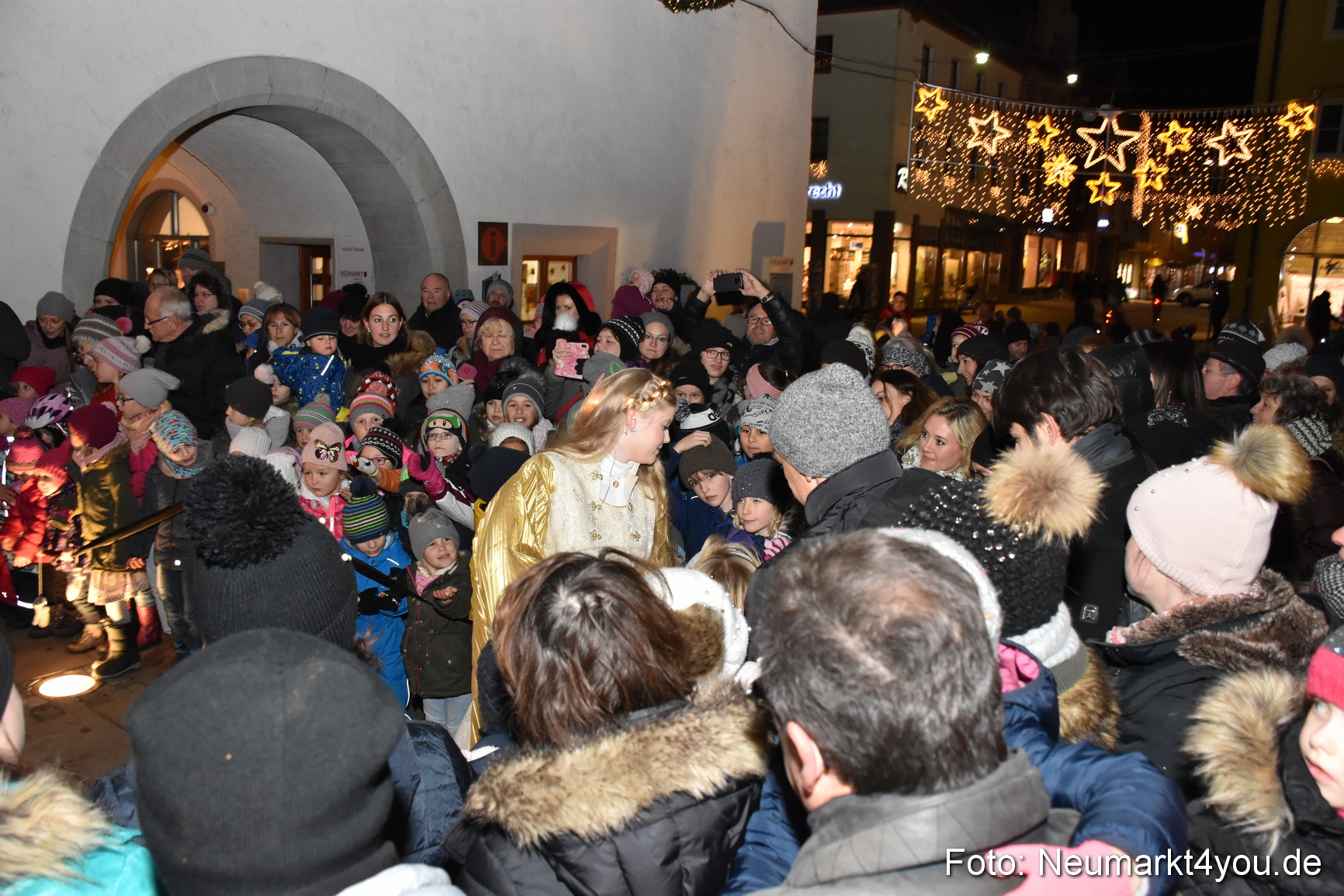 Weihnachtsmarkt Neumarkt 2018 0034