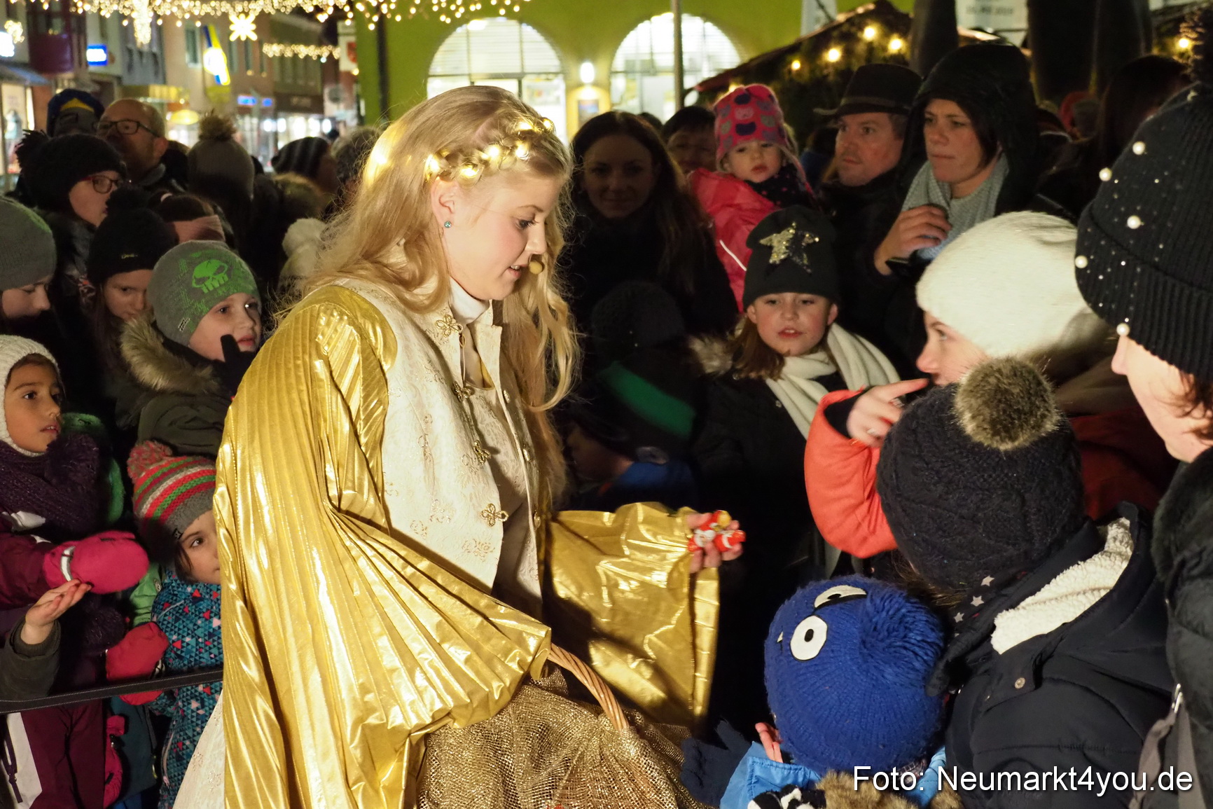 Weihnachtsmarkt Neumarkt 2018 0037