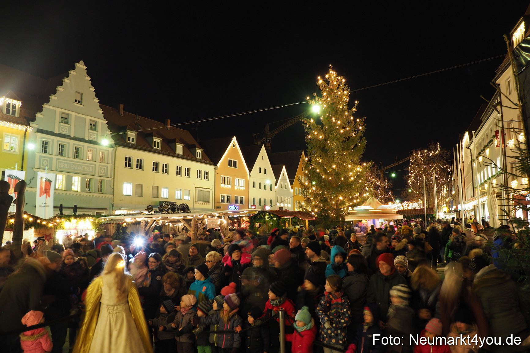 Weihnachtsmarkt Neumarkt 2018 0043