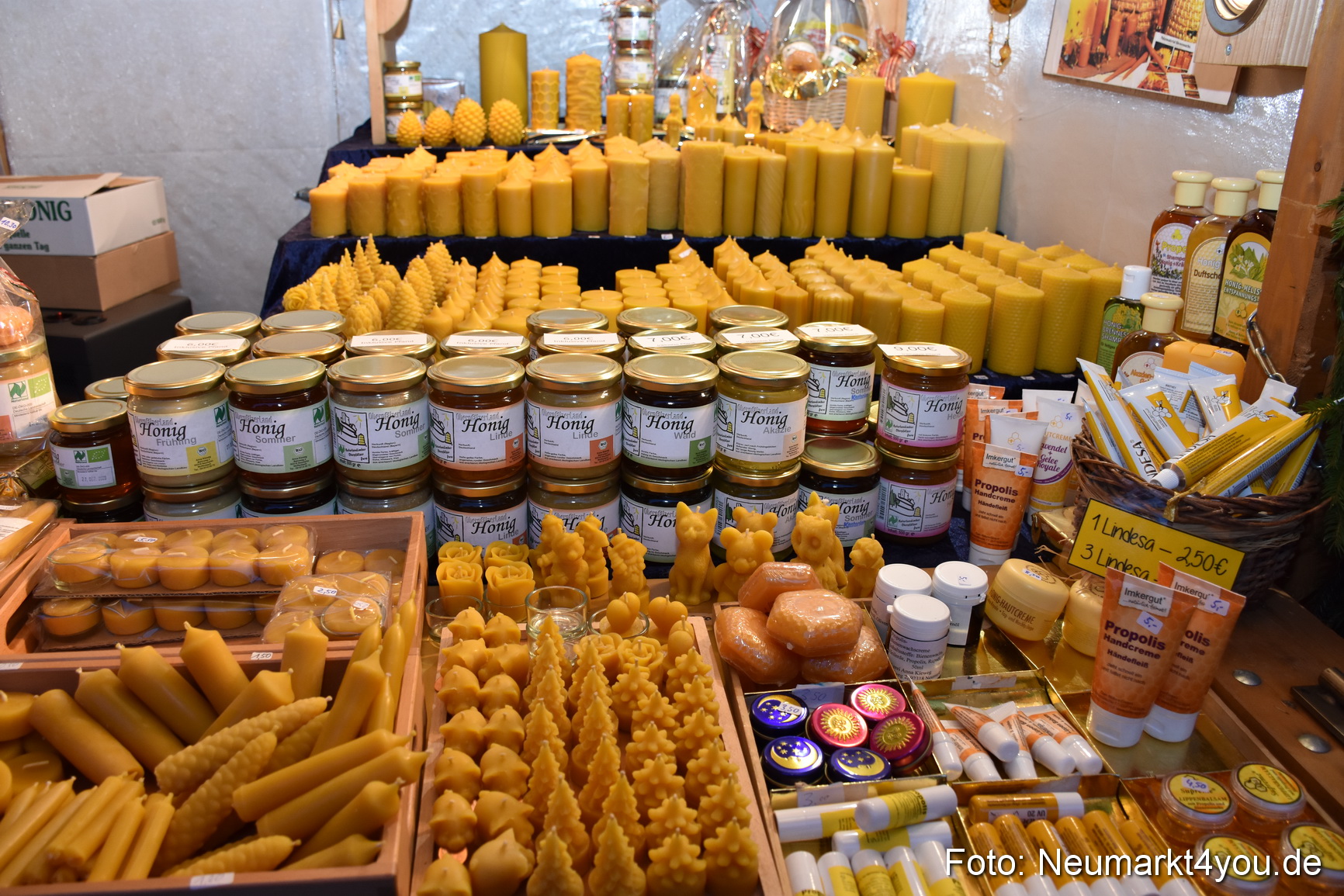 Weihnachtsmarkt Neumarkt 2018 0051