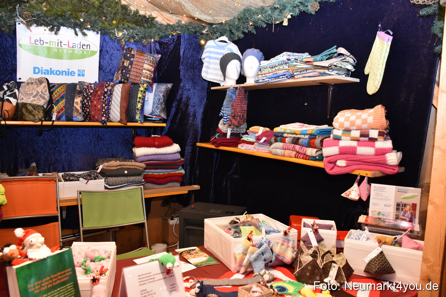 Weihnachtsmarkt Neumarkt 2018 0056