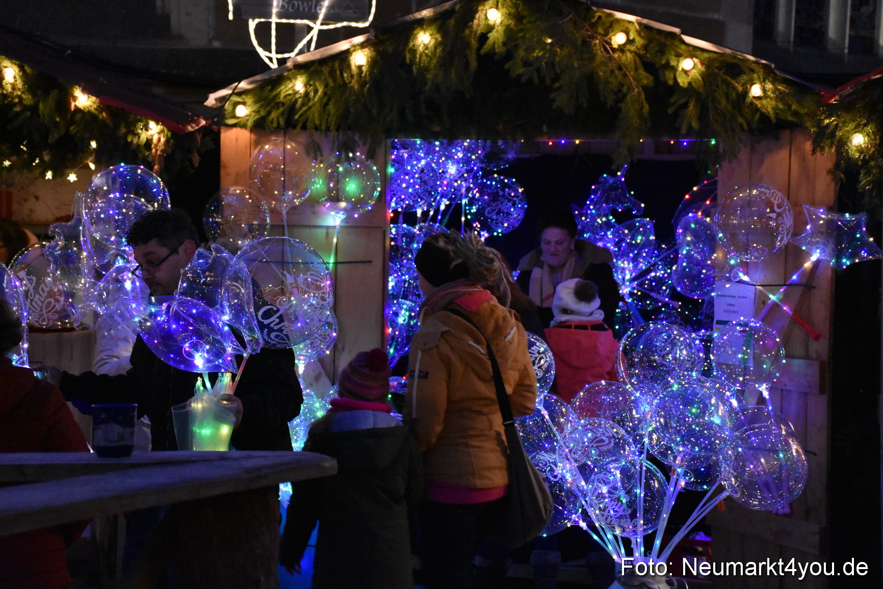 Weihnachtsmarkt Neumarkt 2018 0069