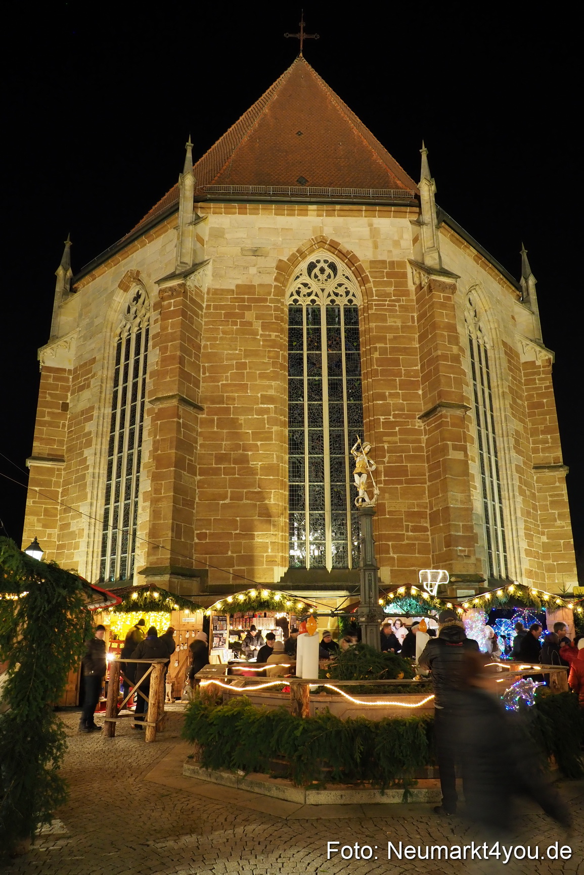Weihnachtsmarkt Neumarkt 2018 0071