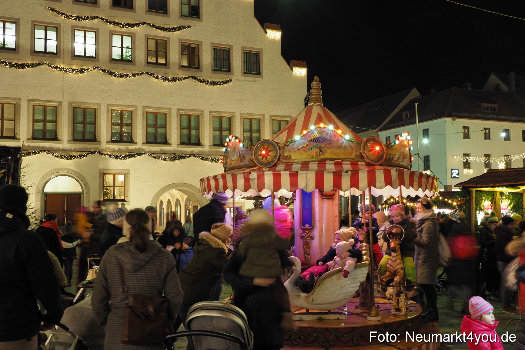 Weihnachtsmarkt Neumarkt 2018 0100