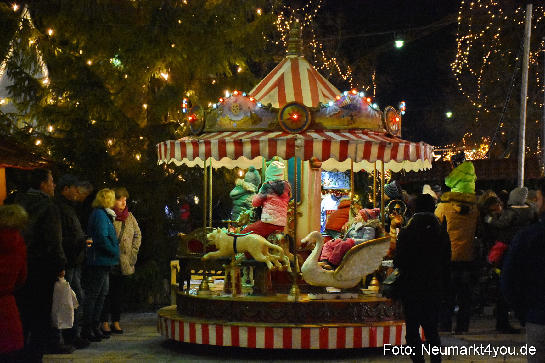 Weihnachtsmarkt Neumarkt 2018 0116