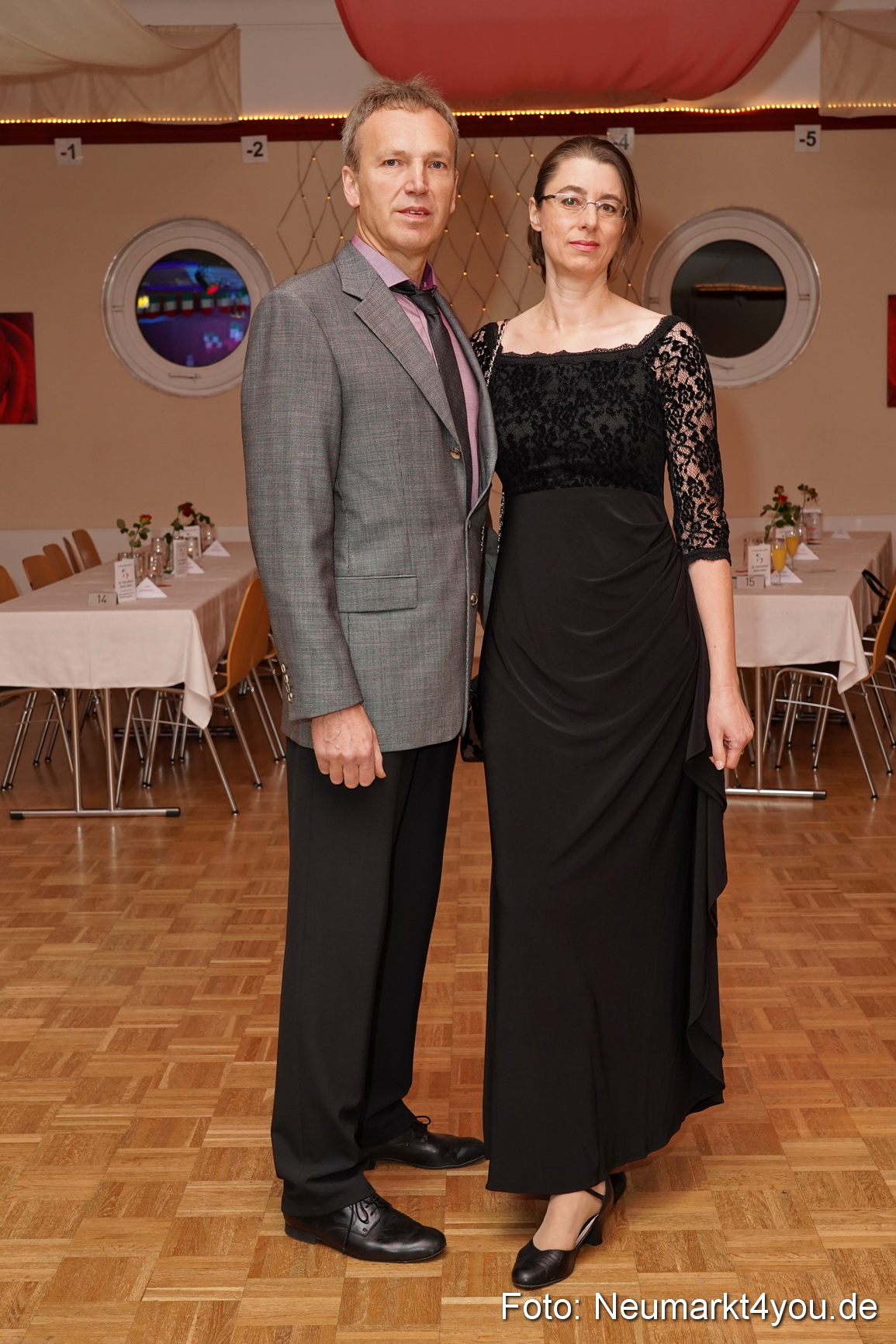 42 Herbstball Blau Silber 2019 0013