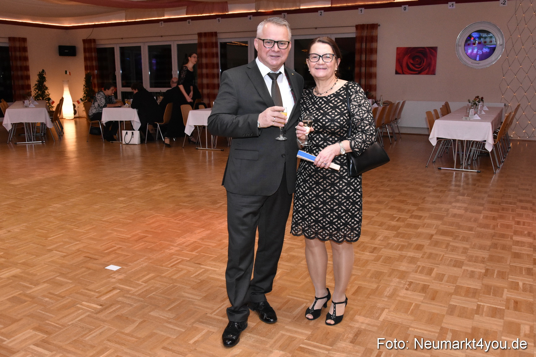 42 Herbstball Blau Silber 2019 0020