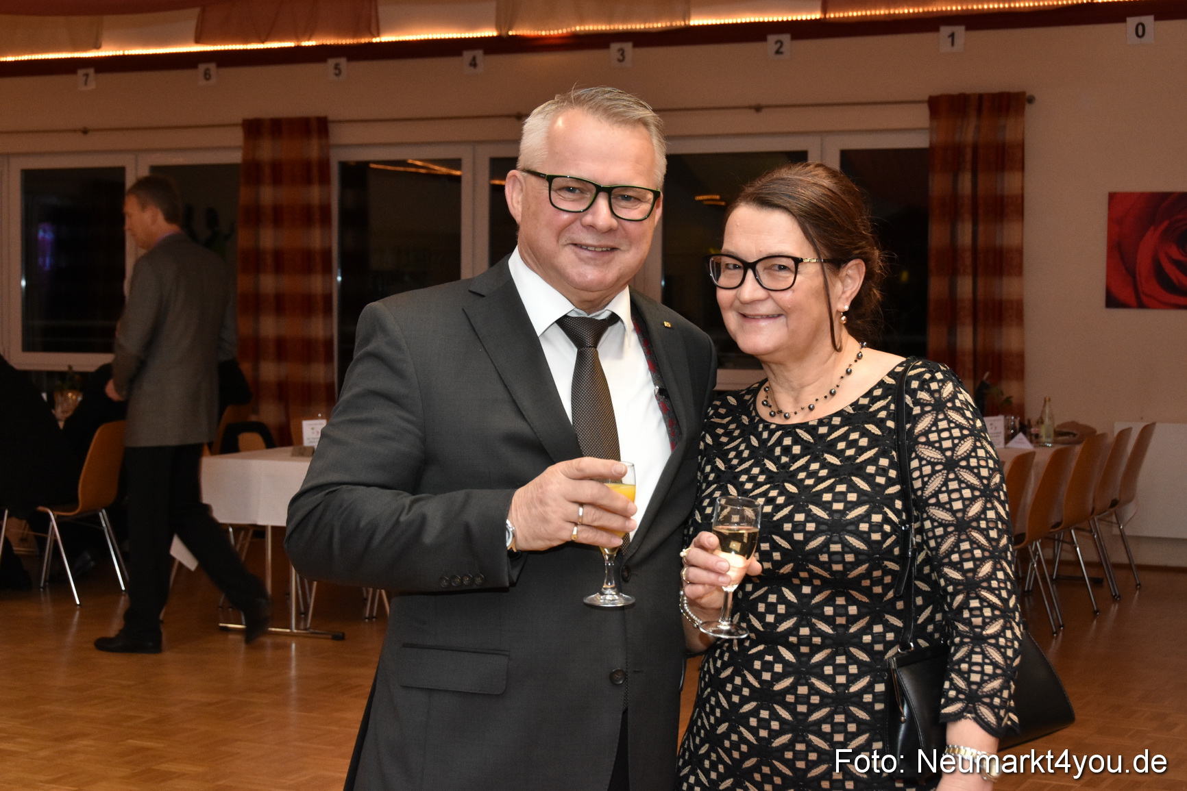 42 Herbstball Blau Silber 2019 0022