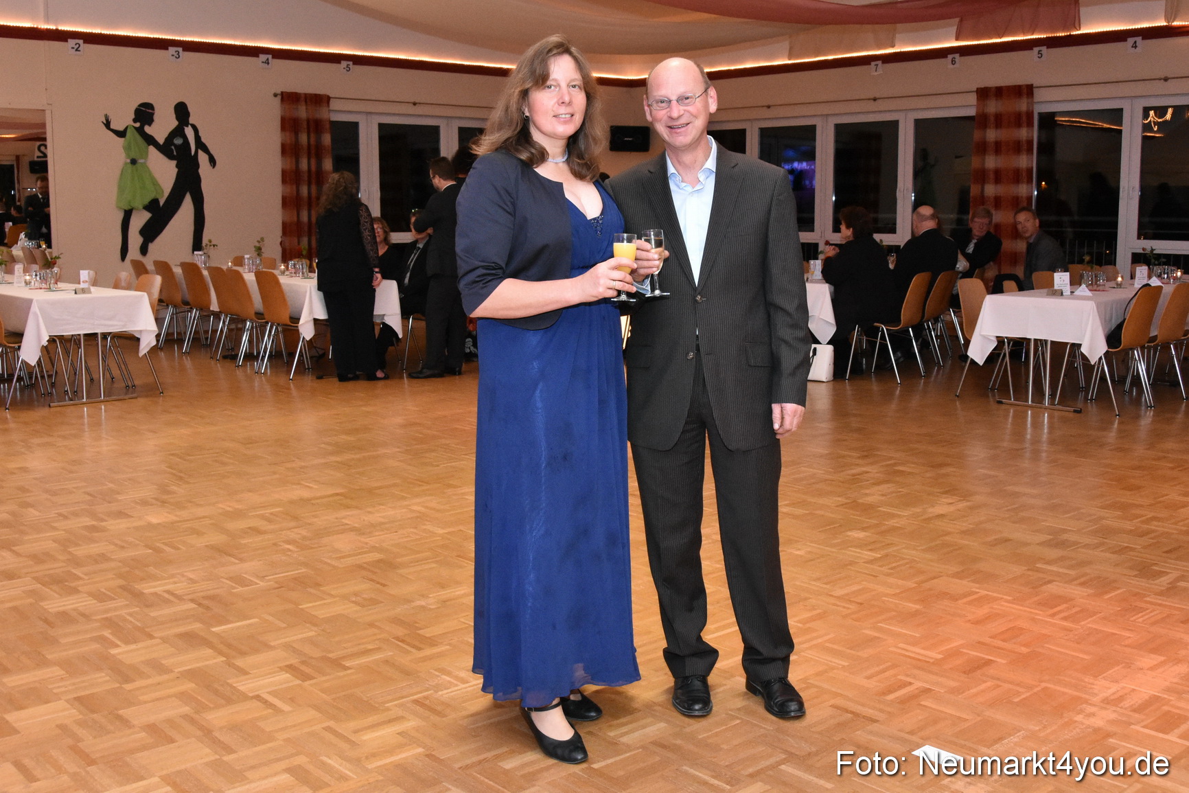 42 Herbstball Blau Silber 2019 0024