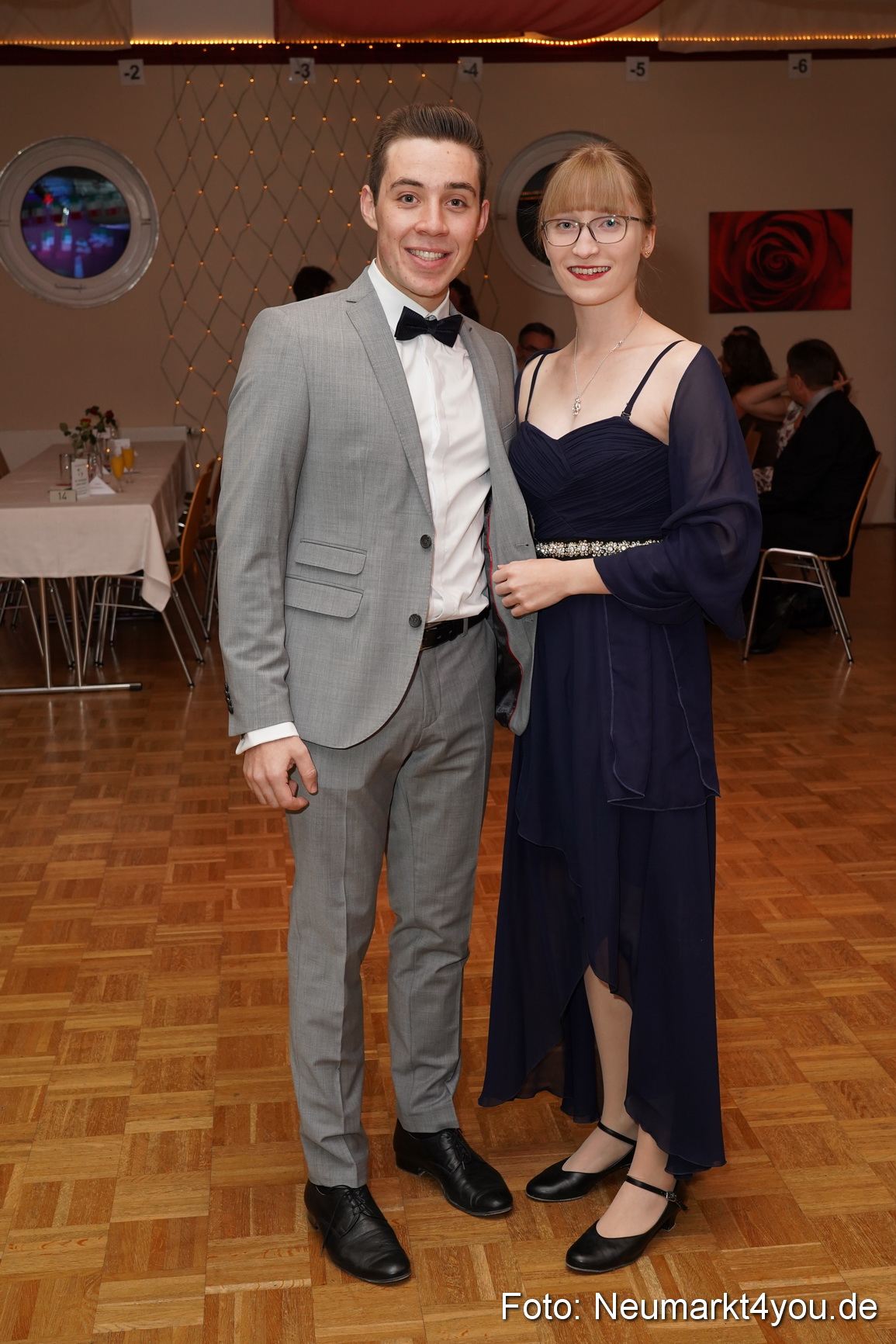 42 Herbstball Blau Silber 2019 0047