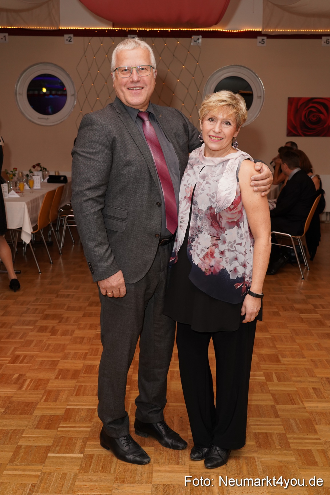 42 Herbstball Blau Silber 2019 0056