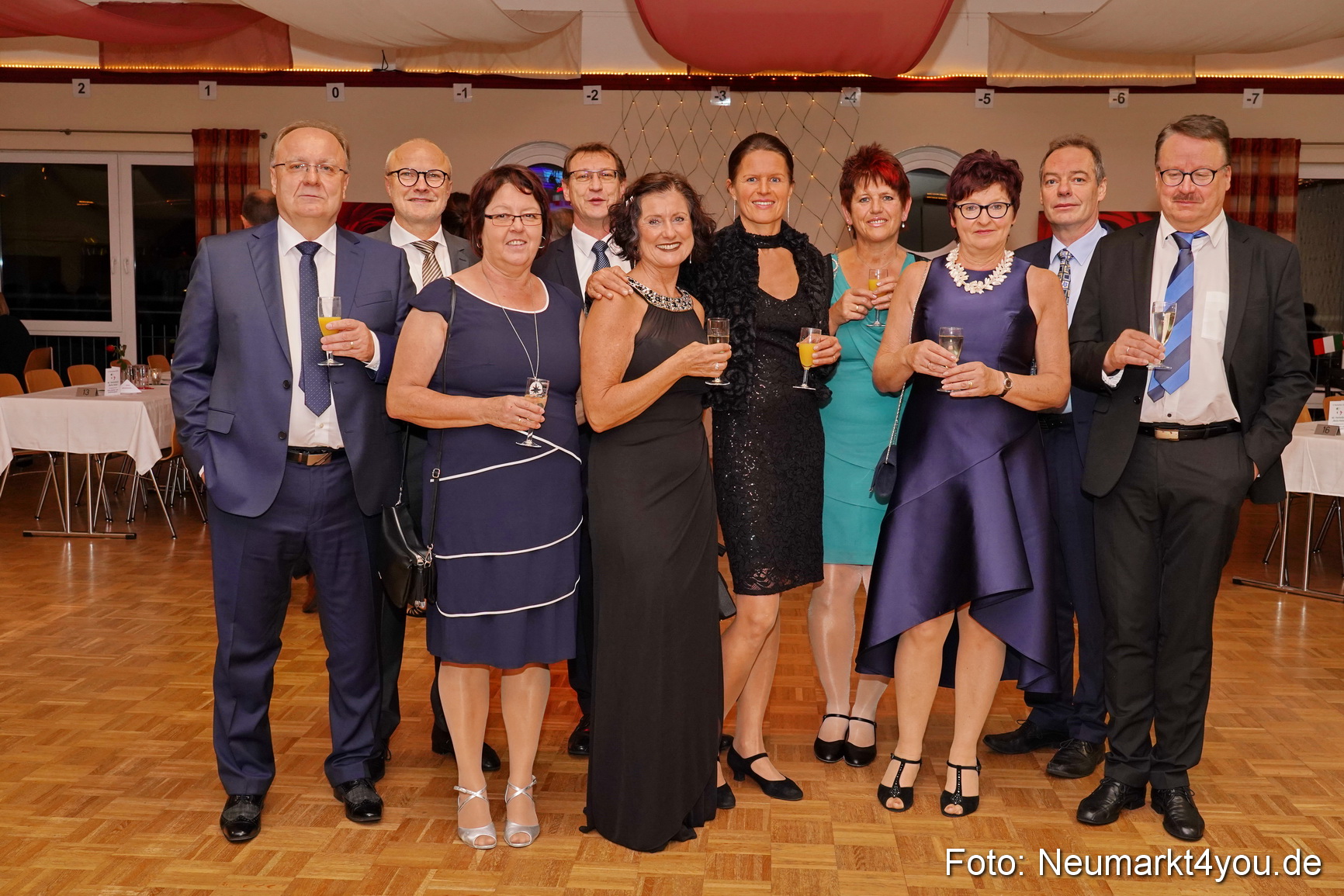 42 Herbstball Blau Silber 2019 0063