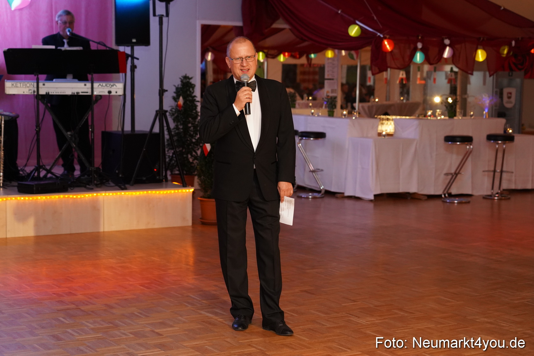 42 Herbstball Blau Silber 2019 0071