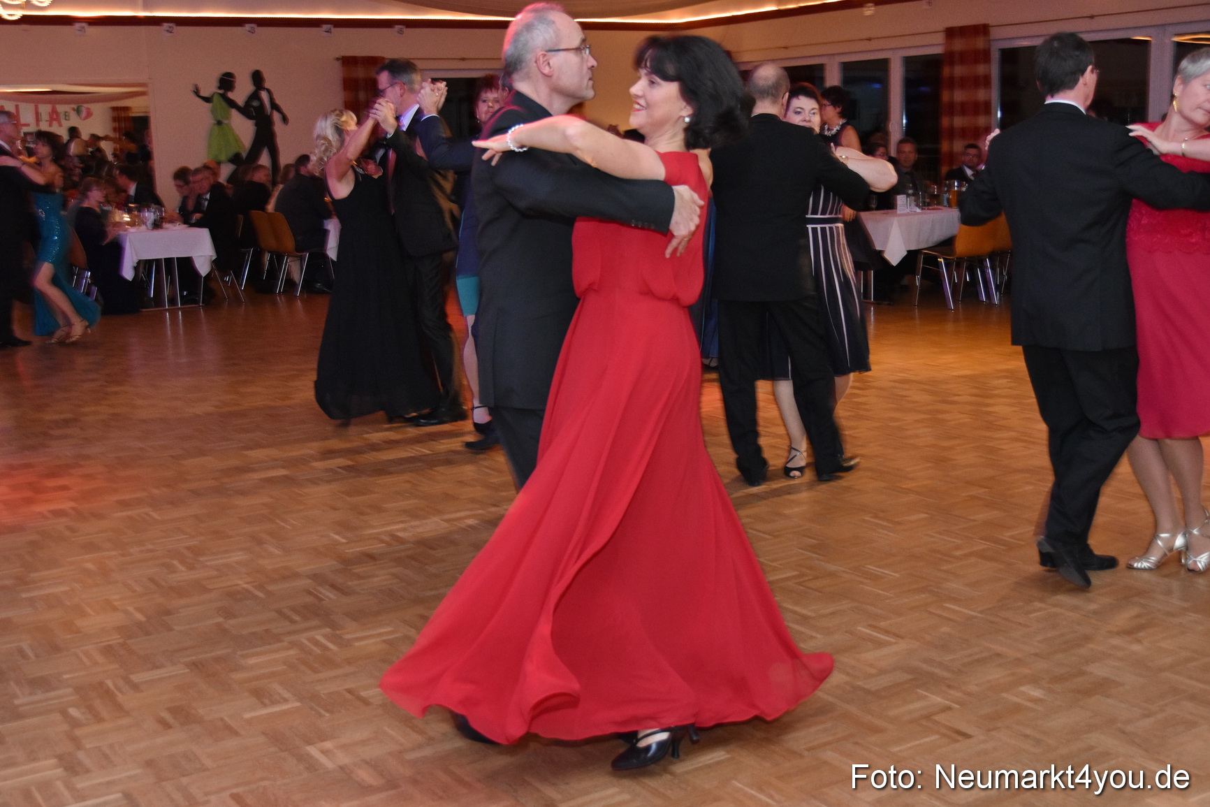 42 Herbstball Blau Silber 2019 0073