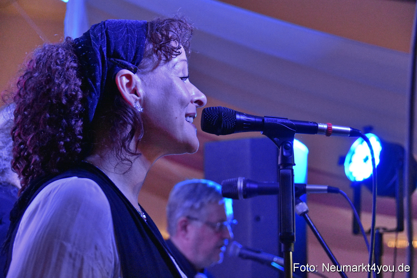 42 Herbstball Blau Silber 2019 0082