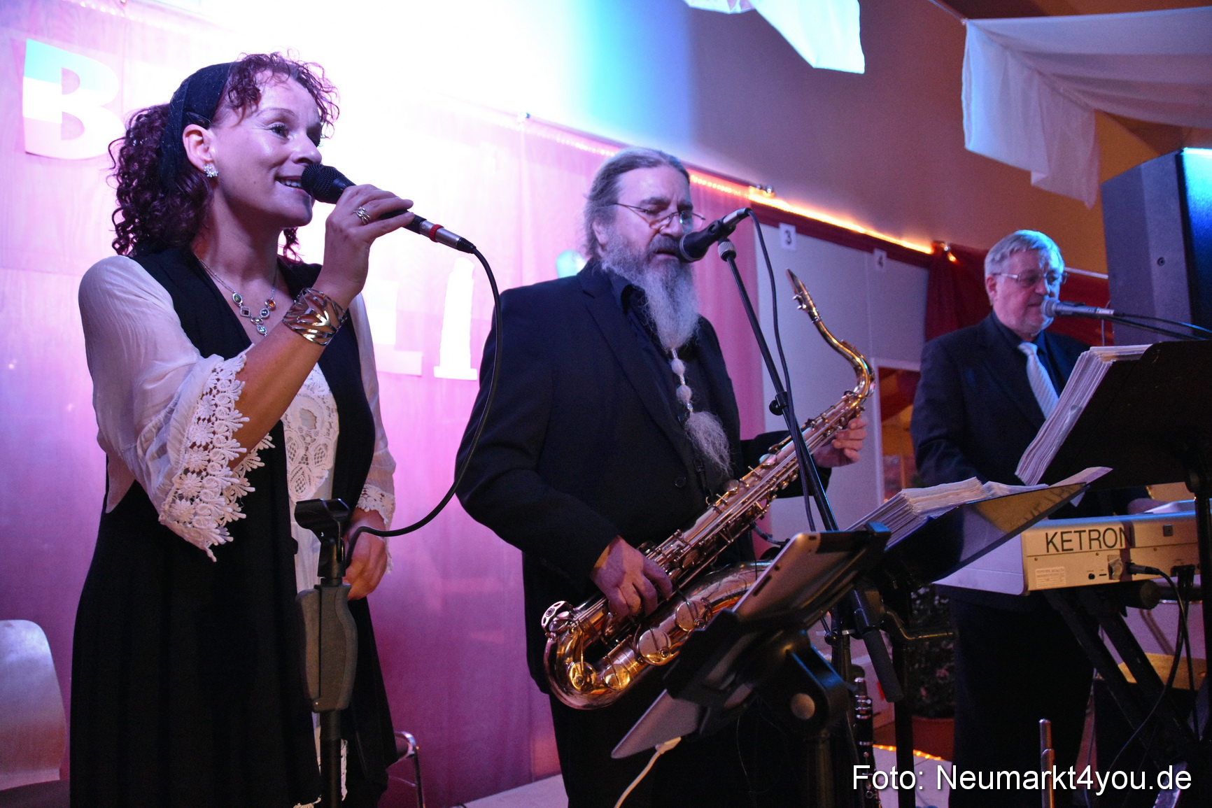 42 Herbstball Blau Silber 2019 0109