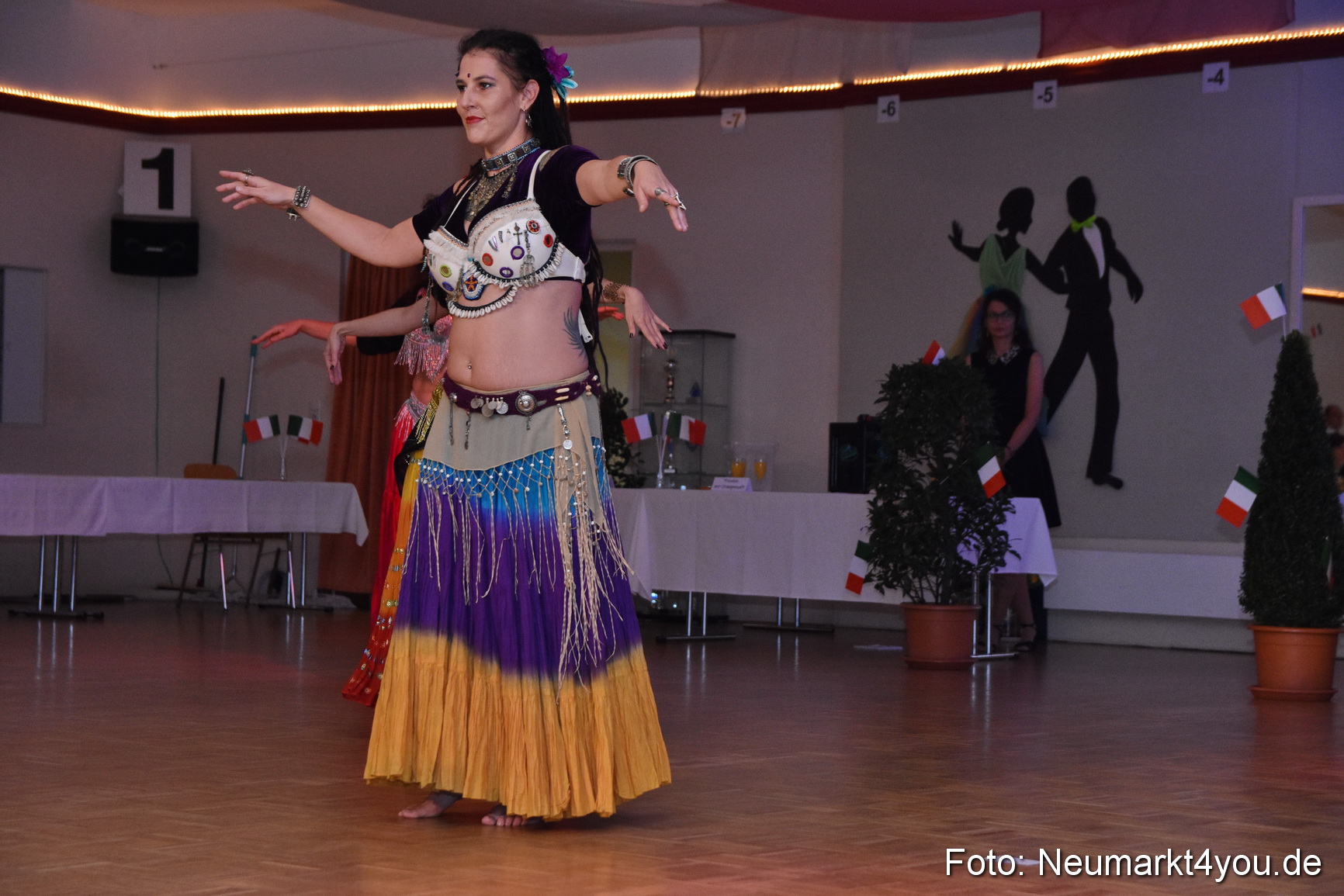 42 Herbstball Blau Silber 2019 0130