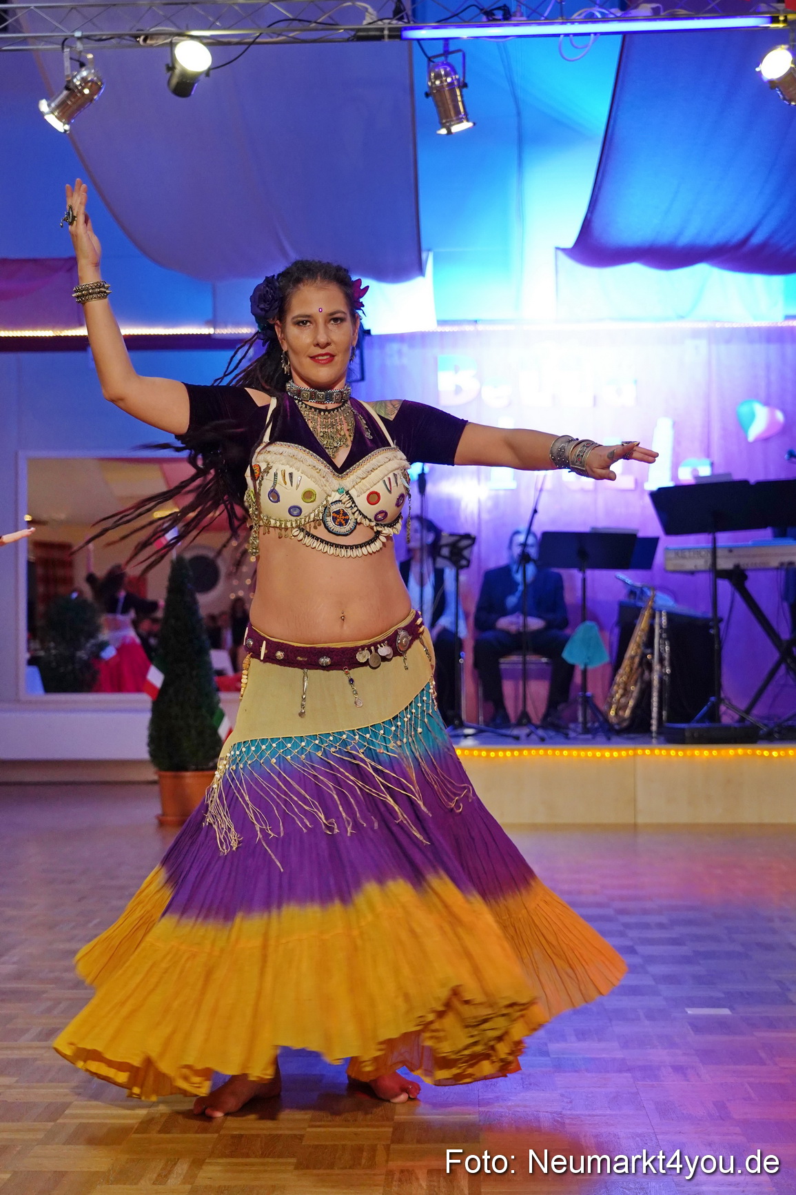 42 Herbstball Blau Silber 2019 0134