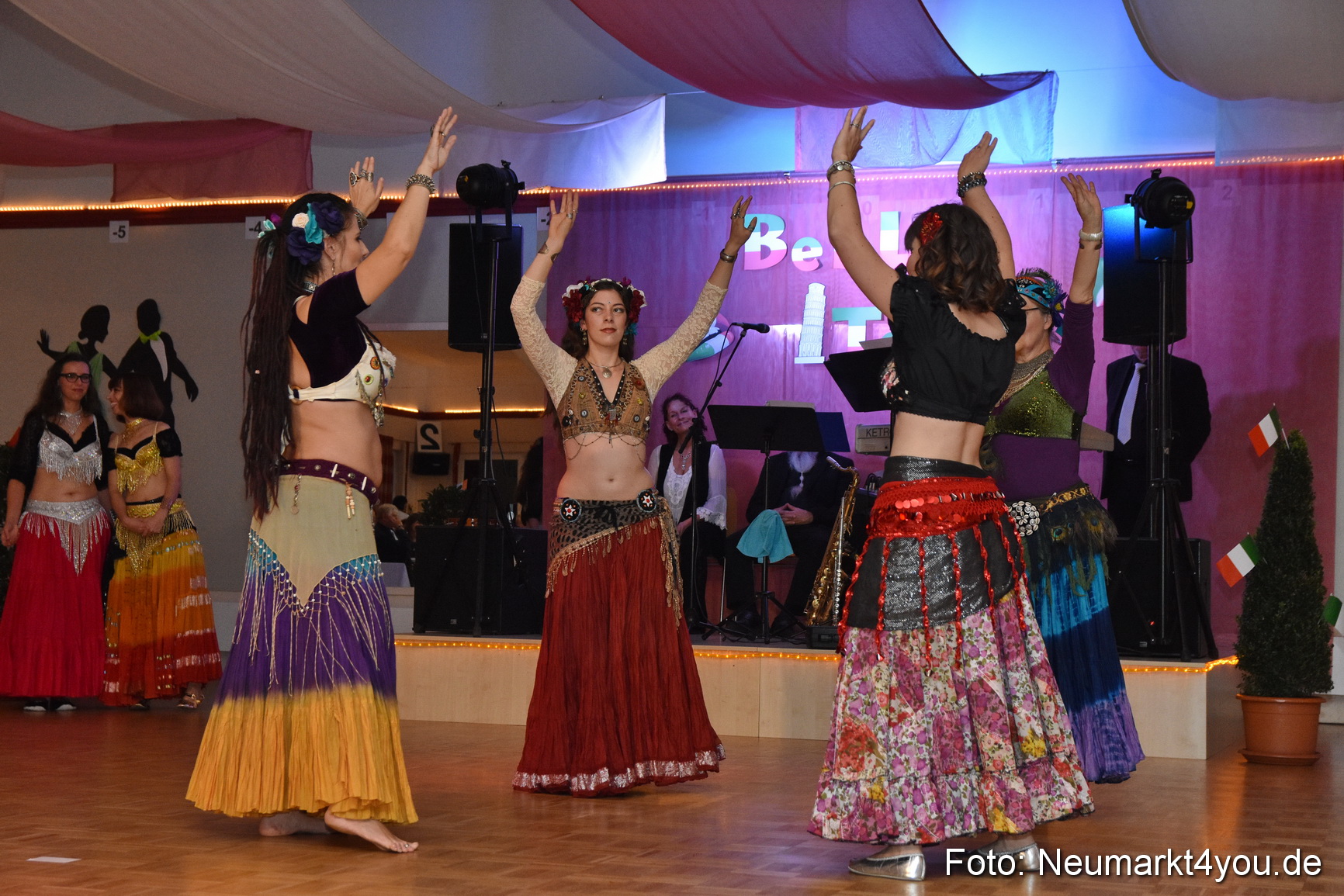 42 Herbstball Blau Silber 2019 0135