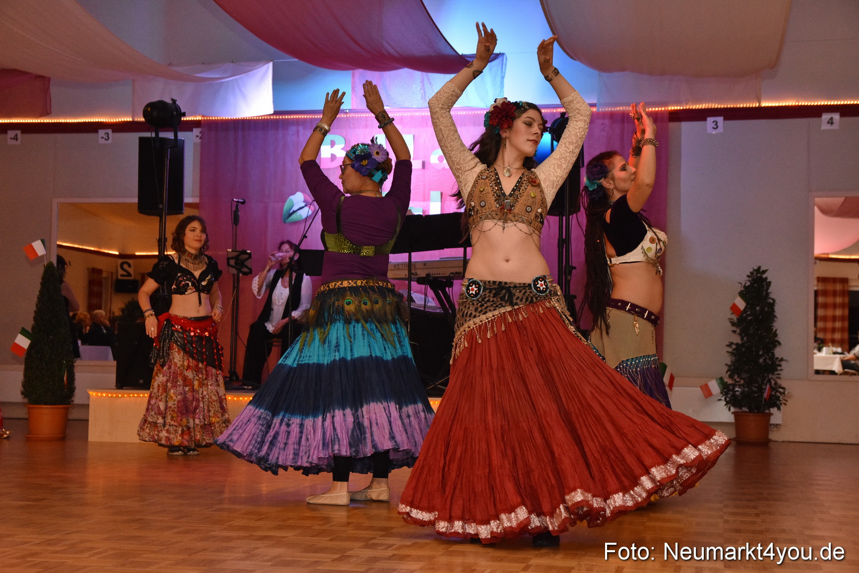 42 Herbstball Blau Silber 2019 0139