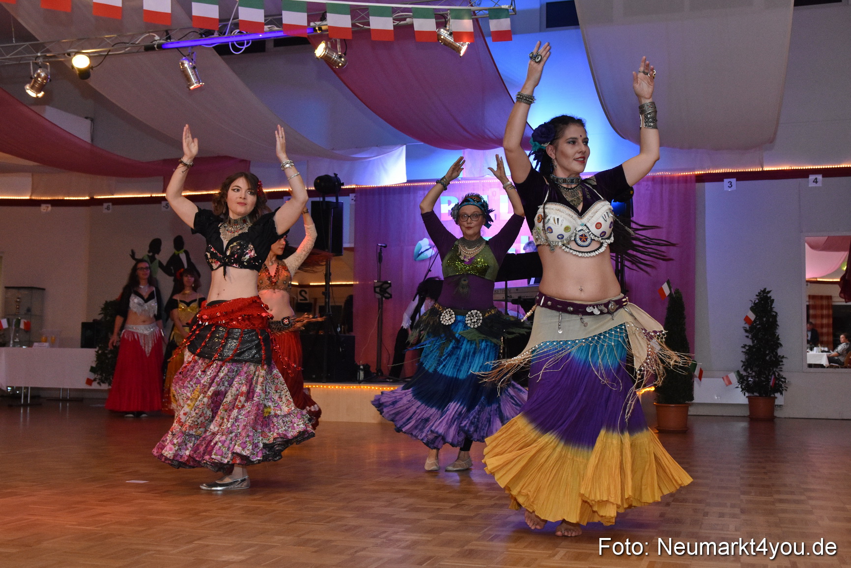 42 Herbstball Blau Silber 2019 0142