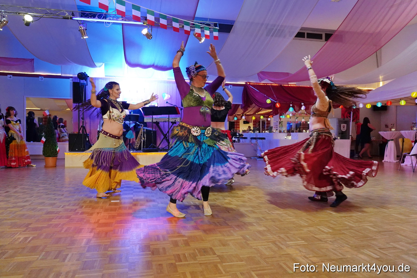 42 Herbstball Blau Silber 2019 0145