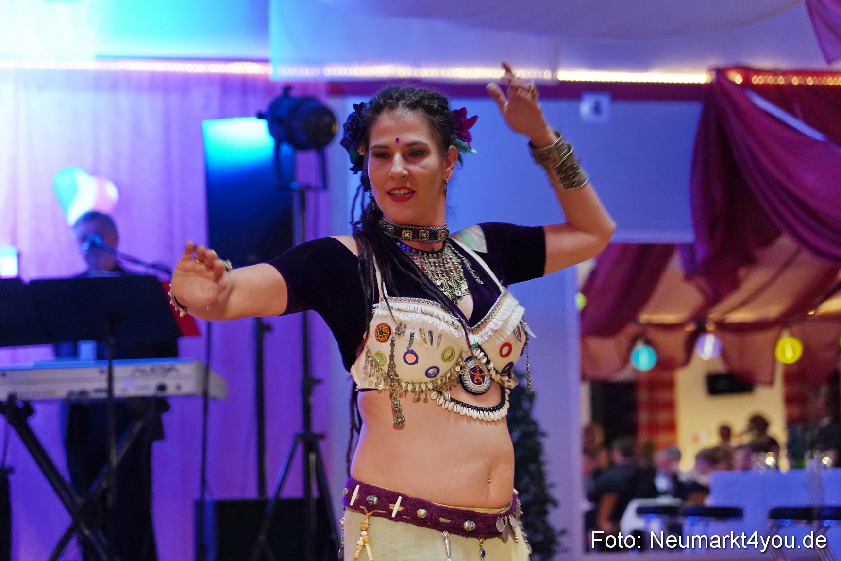 42 Herbstball Blau Silber 2019 0147