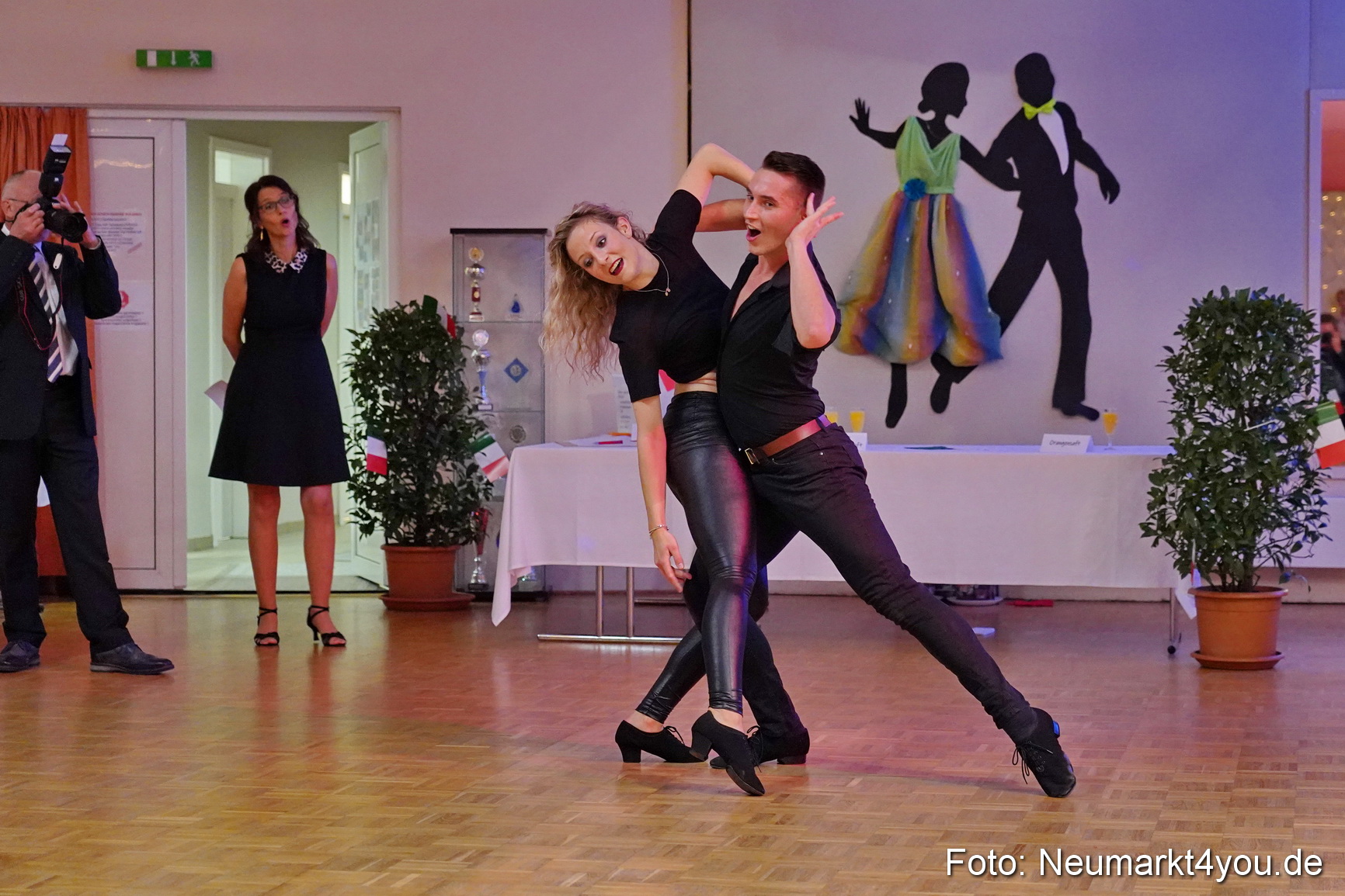 42 Herbstball Blau Silber 2019 0192