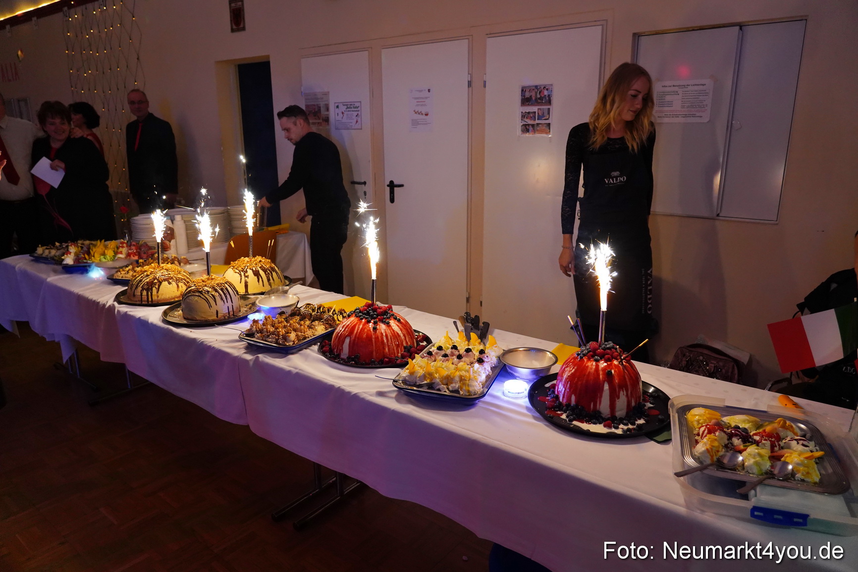 42 Herbstball Blau Silber 2019 0194