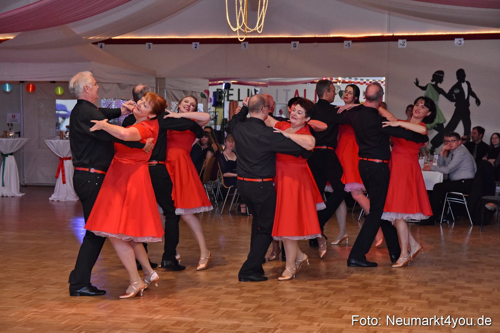 42 Herbstball Blau Silber 2019 0208